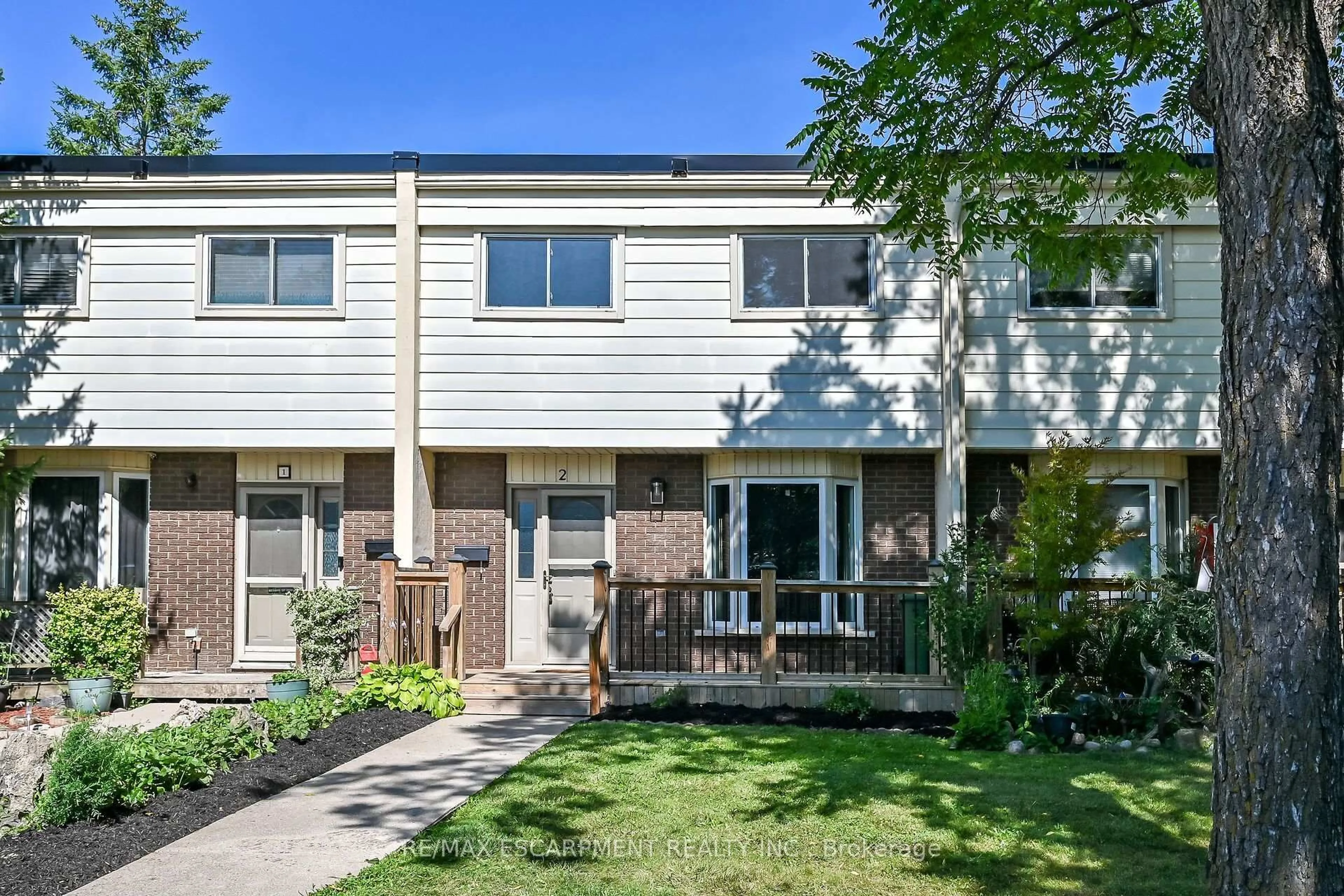 Unknown for 199 YORK Rd #2, Hamilton Ontario L9H 1M9