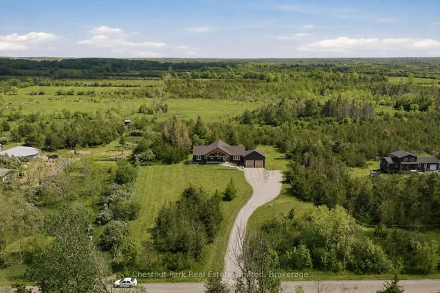 2621 Victoria Rd, Prince Edward County 4
