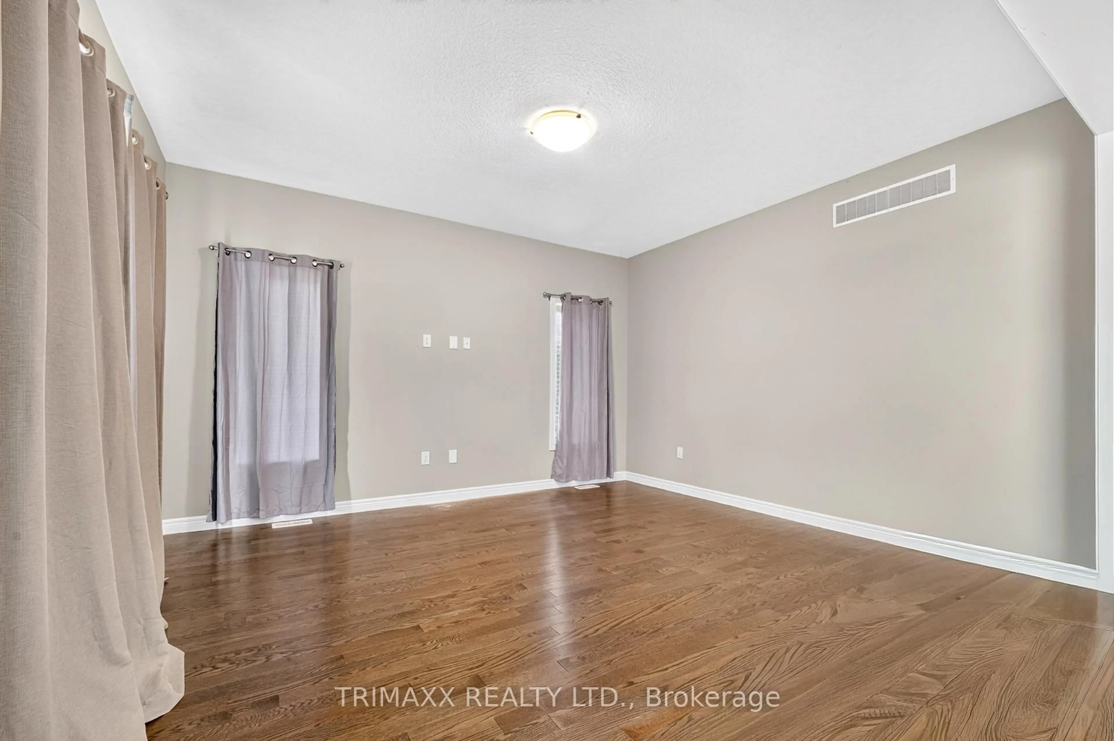 A pic of a room for 104 Tartan Ave, Kitchener Ontario N2R 1R7