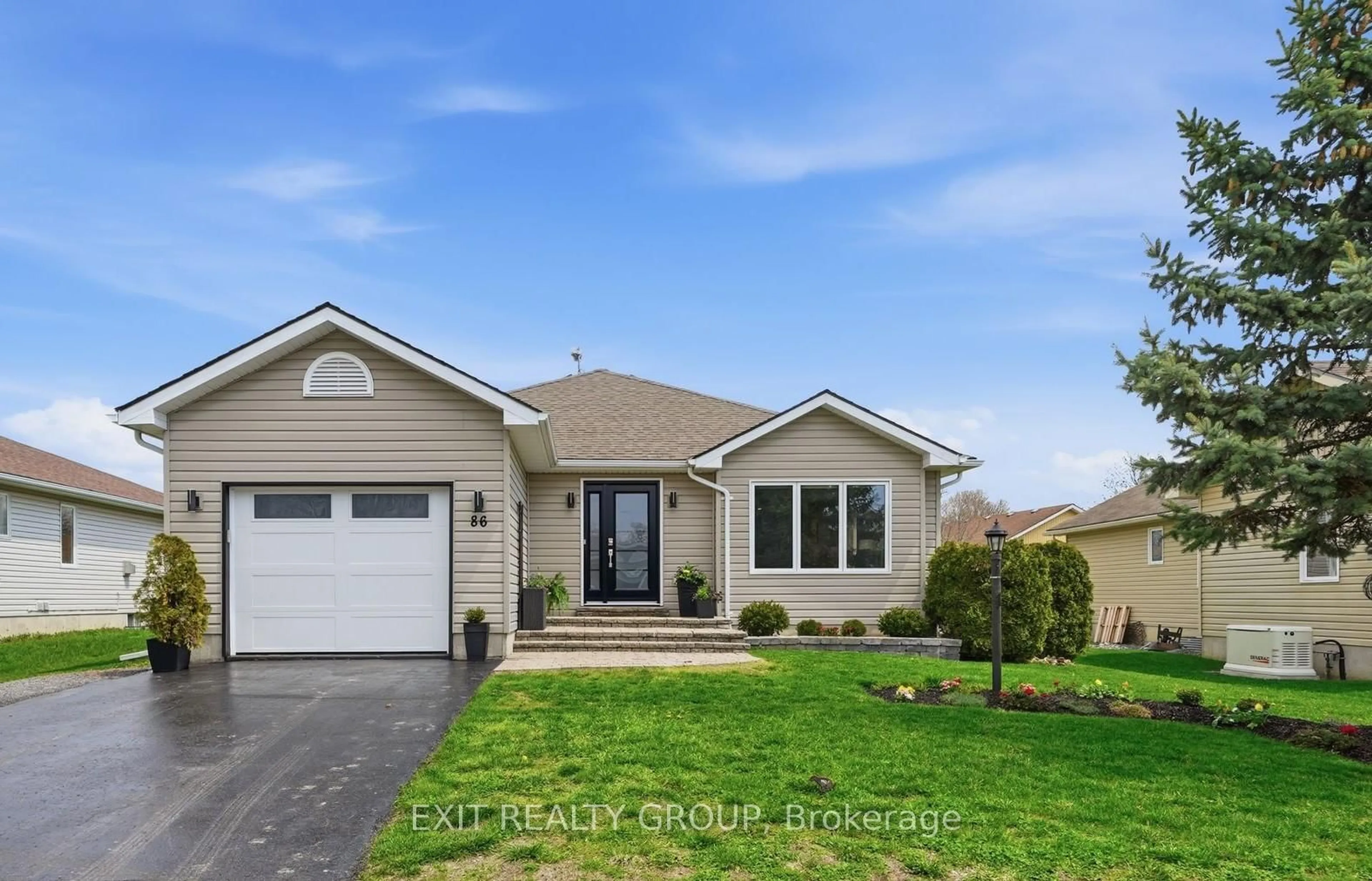 Home with vinyl exterior material, street for 86 Sandbanks Crt, Prince Edward County Ontario K0K 3L0