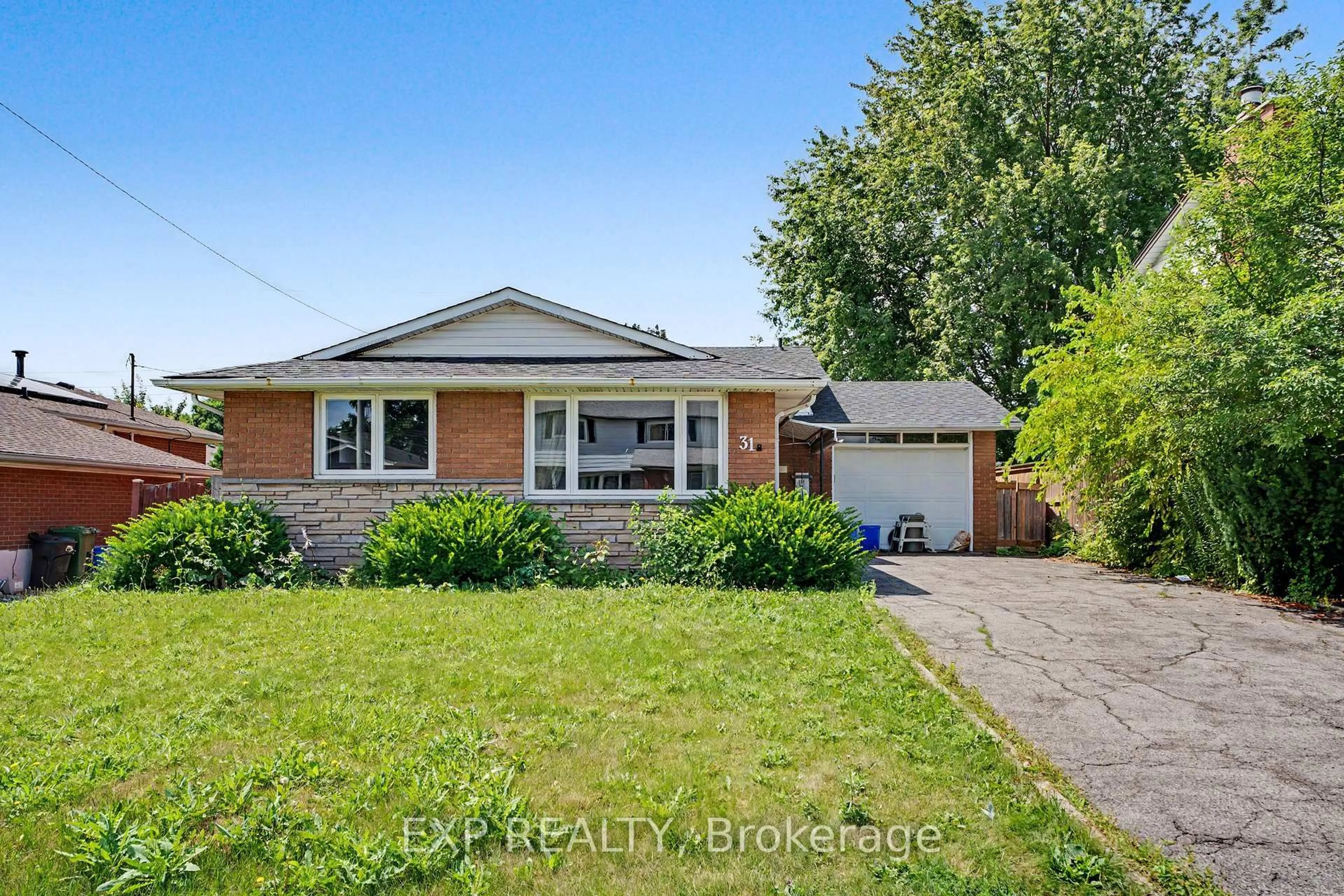 Home with brick exterior material, street for 31 Darlington Dr, Hamilton Ontario L9C 2L8