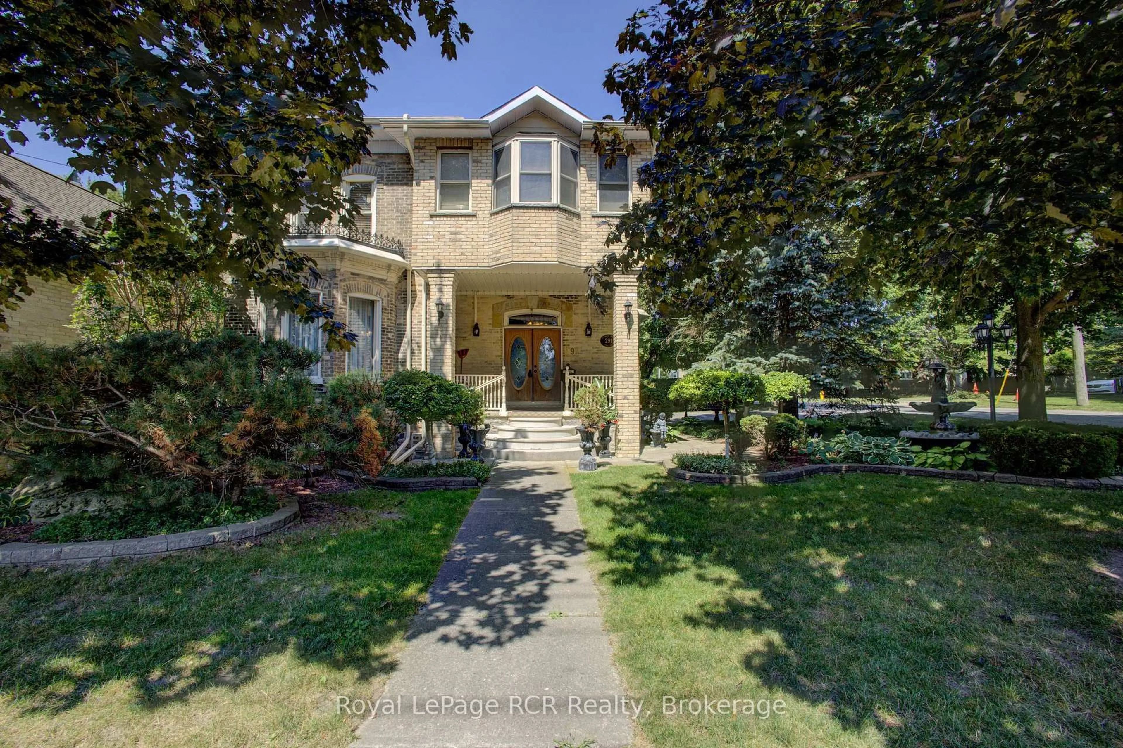 Unknown for 291 Elma St, North Perth Ontario N4W 2E2