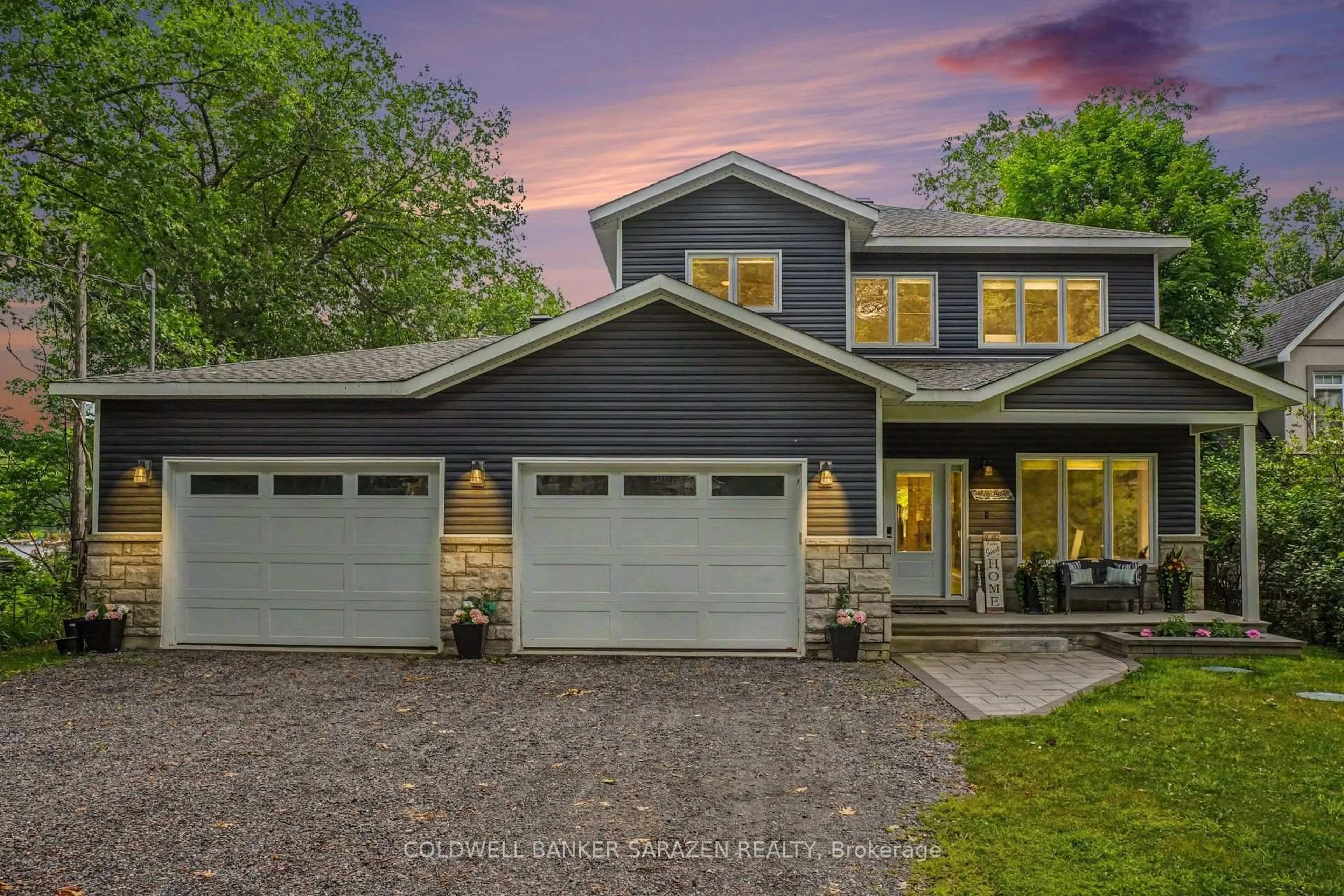 Home with vinyl exterior material, street for 1046 Bayview Dr, Ottawa Ontario K0A 3M0