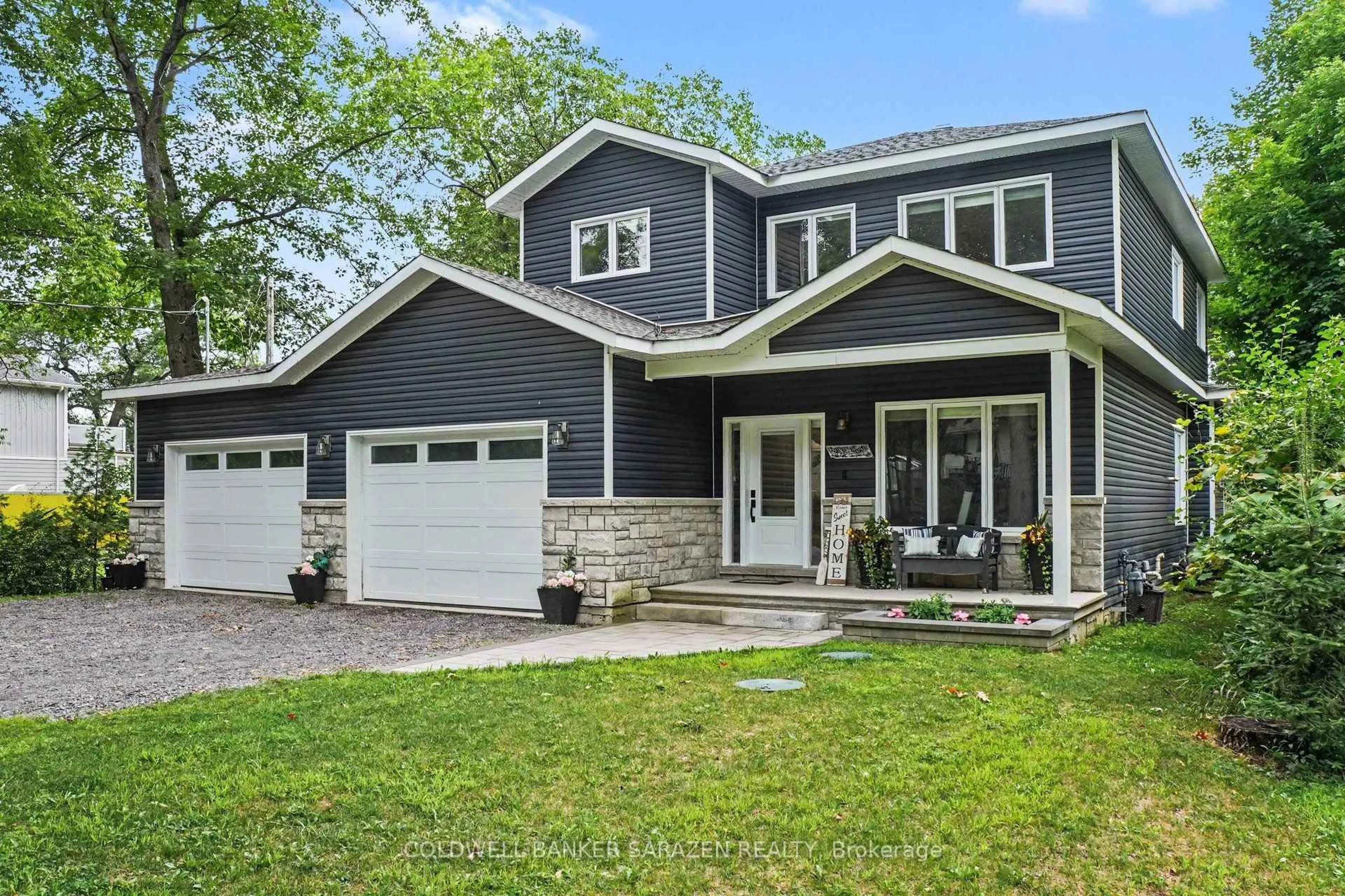 Home with vinyl exterior material, street for 1046 Bayview Dr, Ottawa Ontario K0A 3M0