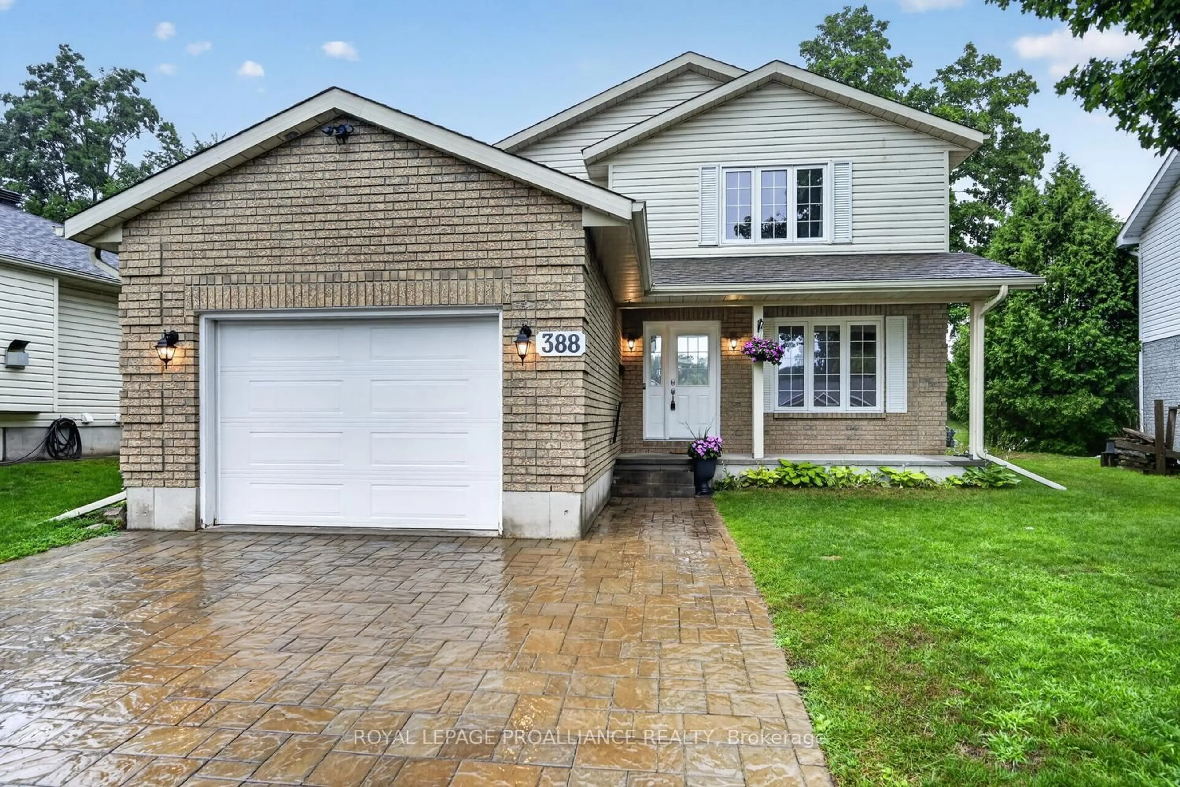 Home with brick exterior material, street for 388 Brock St, Brockville Ontario K6V 7A1