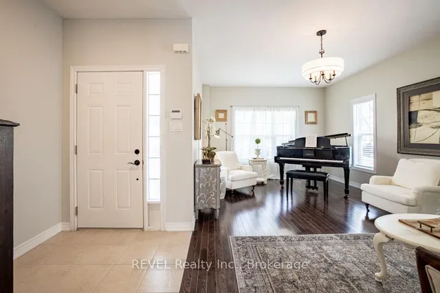 735 Celebration Dr, Fort Erie 5