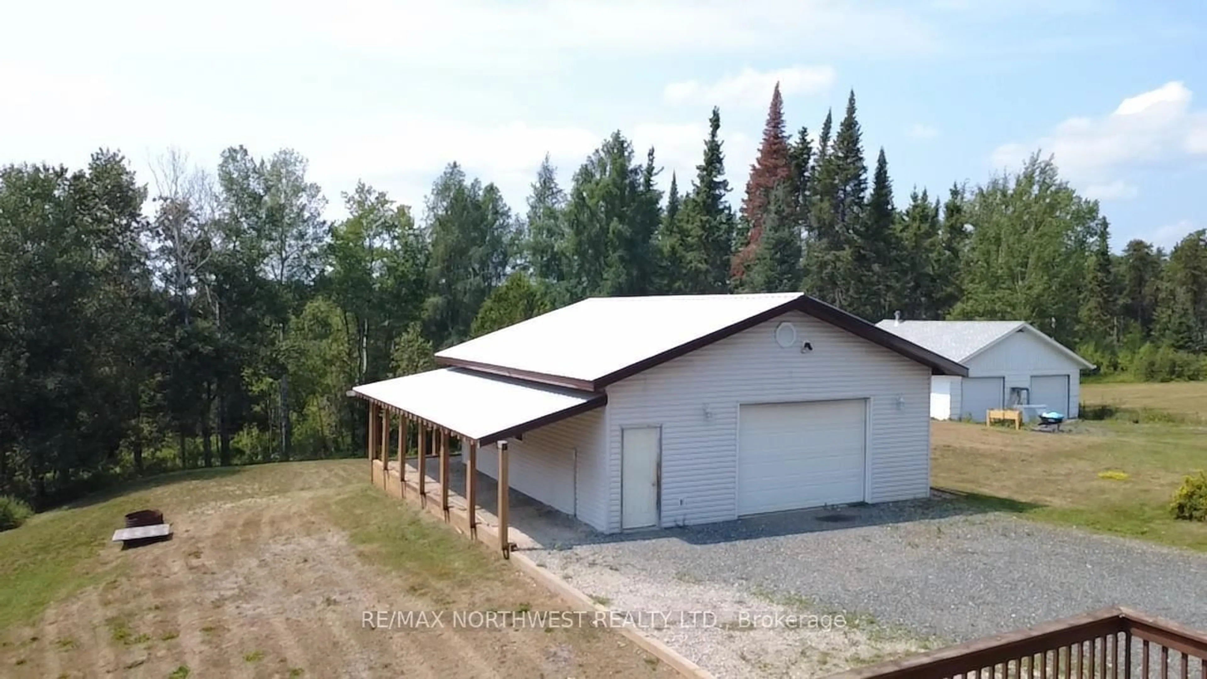 A pic from outside/outdoor area/front of a property/back of a property/a pic from drone, building for 62 Bedworth Road, Dryden Ontario P8N 2Y4