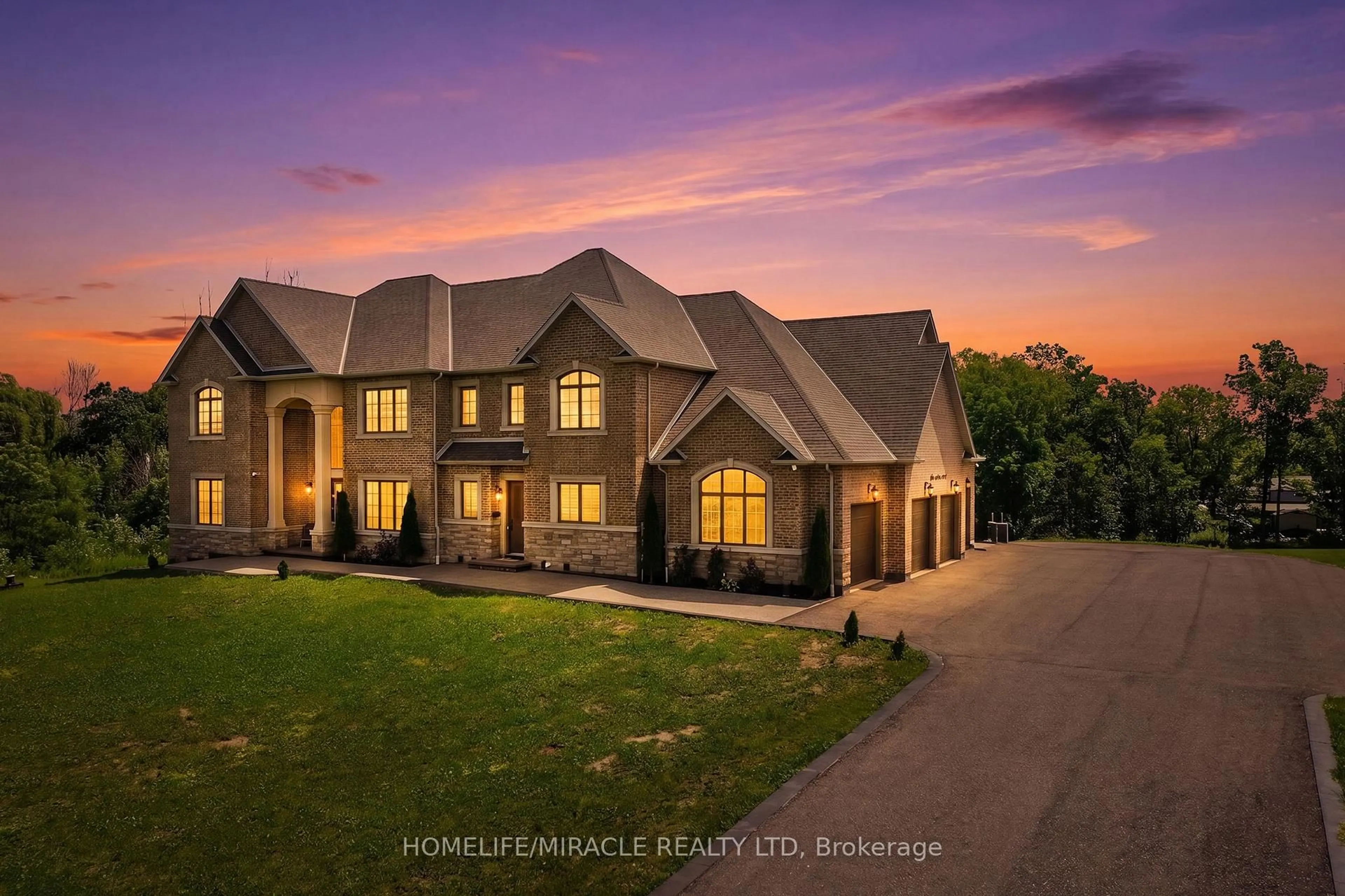 Home with brick exterior material, unknown for 105 Perryman Crt #19, Erin Ontario N0B 1H0