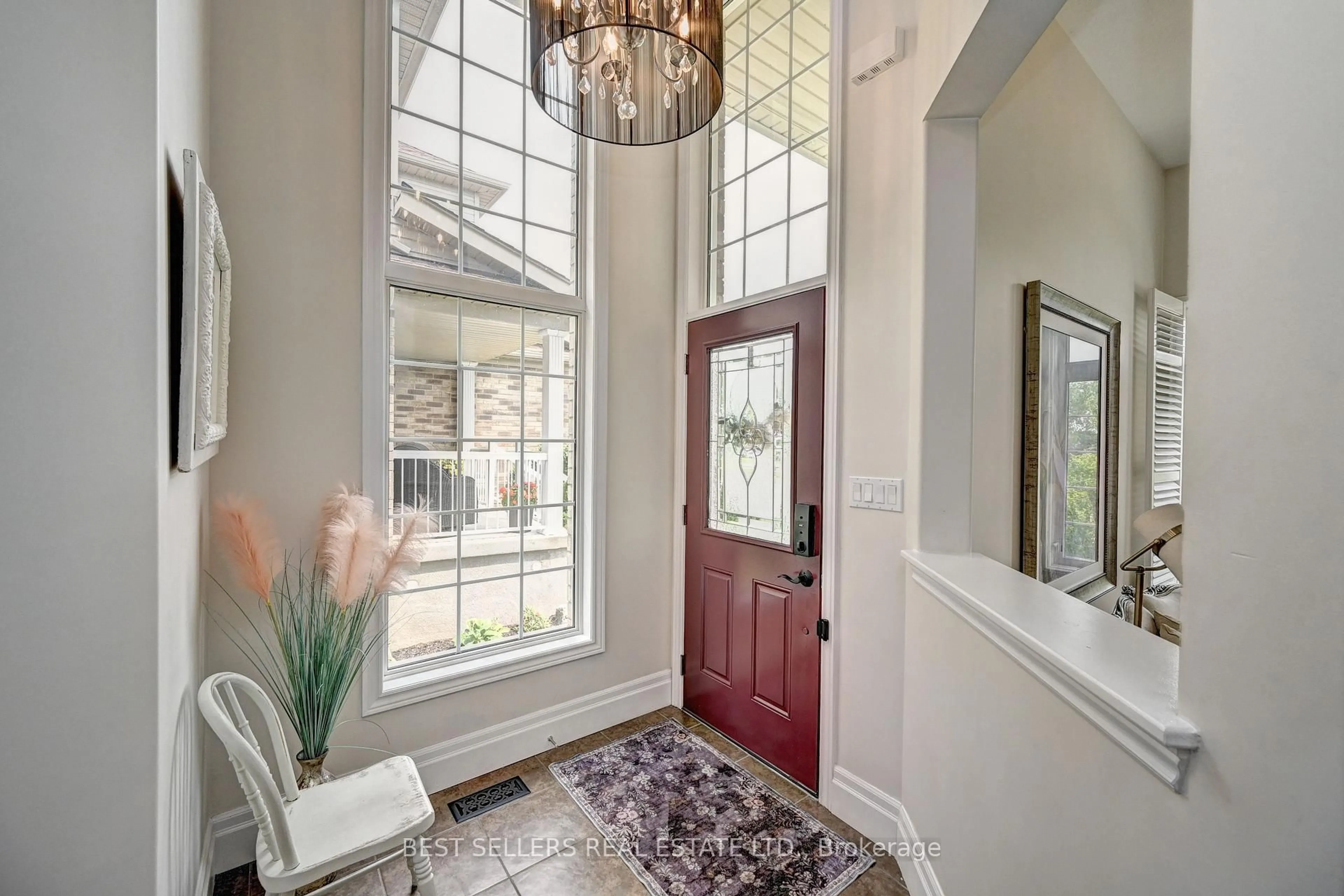 Indoor entryway for 12 Popham Dr, Guelph Ontario N1E 0B7