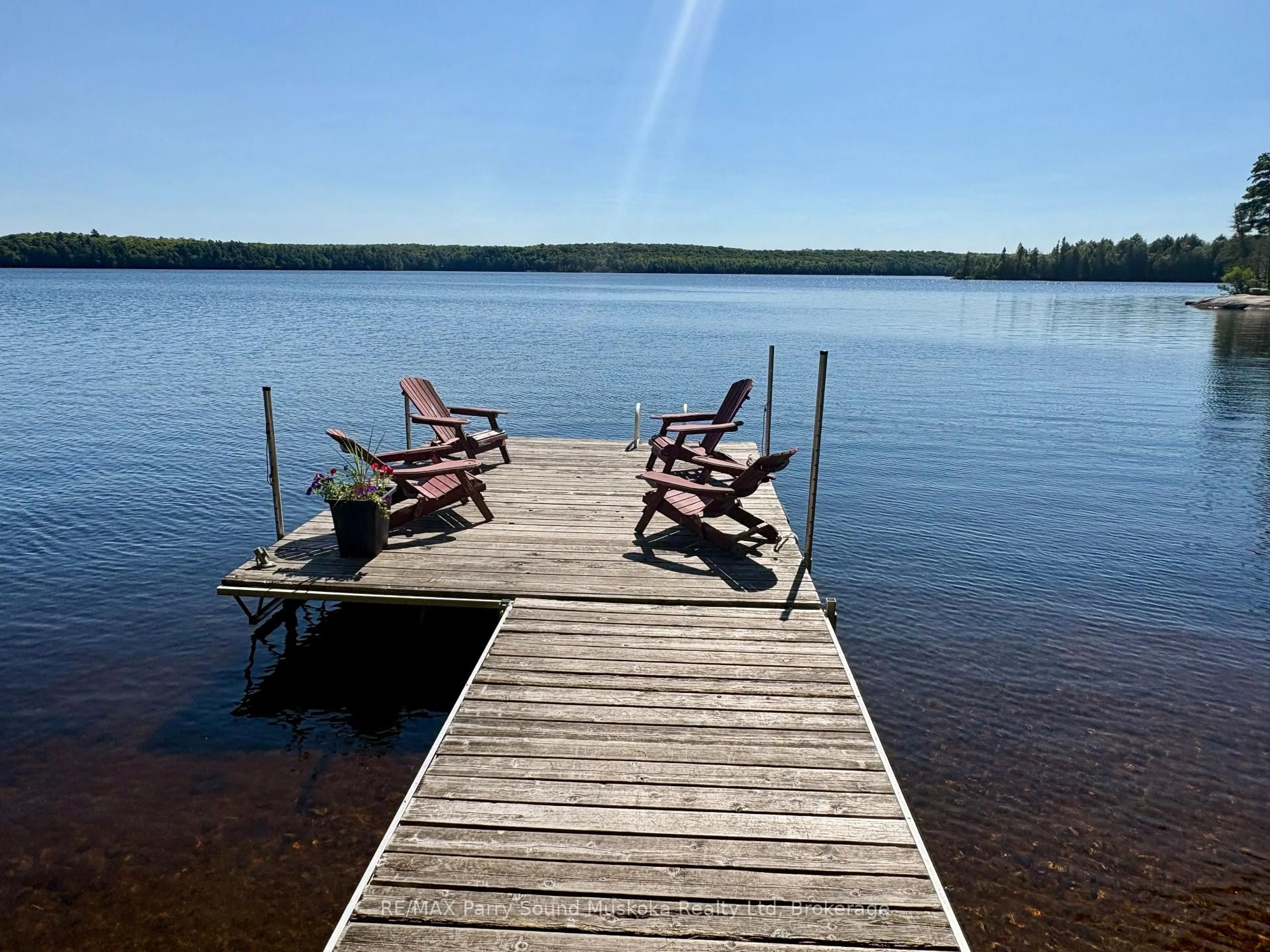 Patio, water/lake/river/ocean view for 3 Robinson Rd, Magnetawan Ontario P0A 1P0