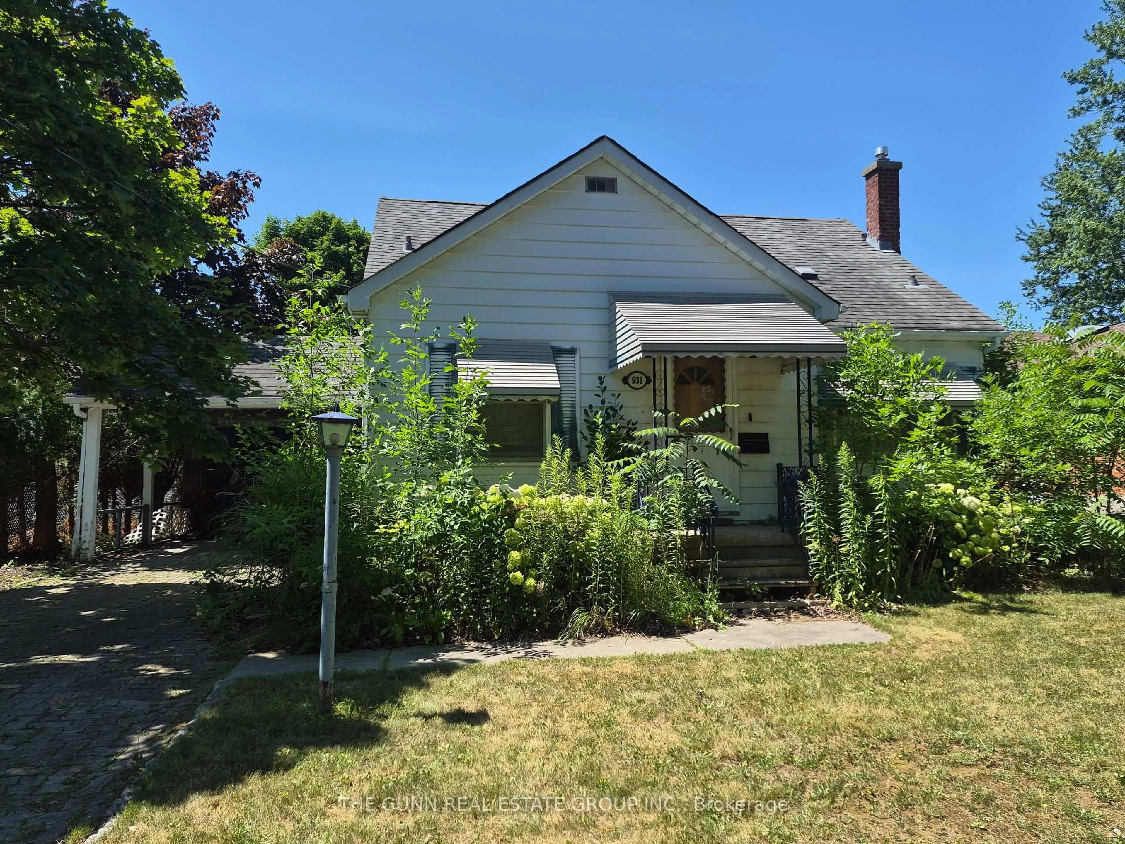 Unknown for 931 Willow Dr, London South Ontario N6E 1P2
