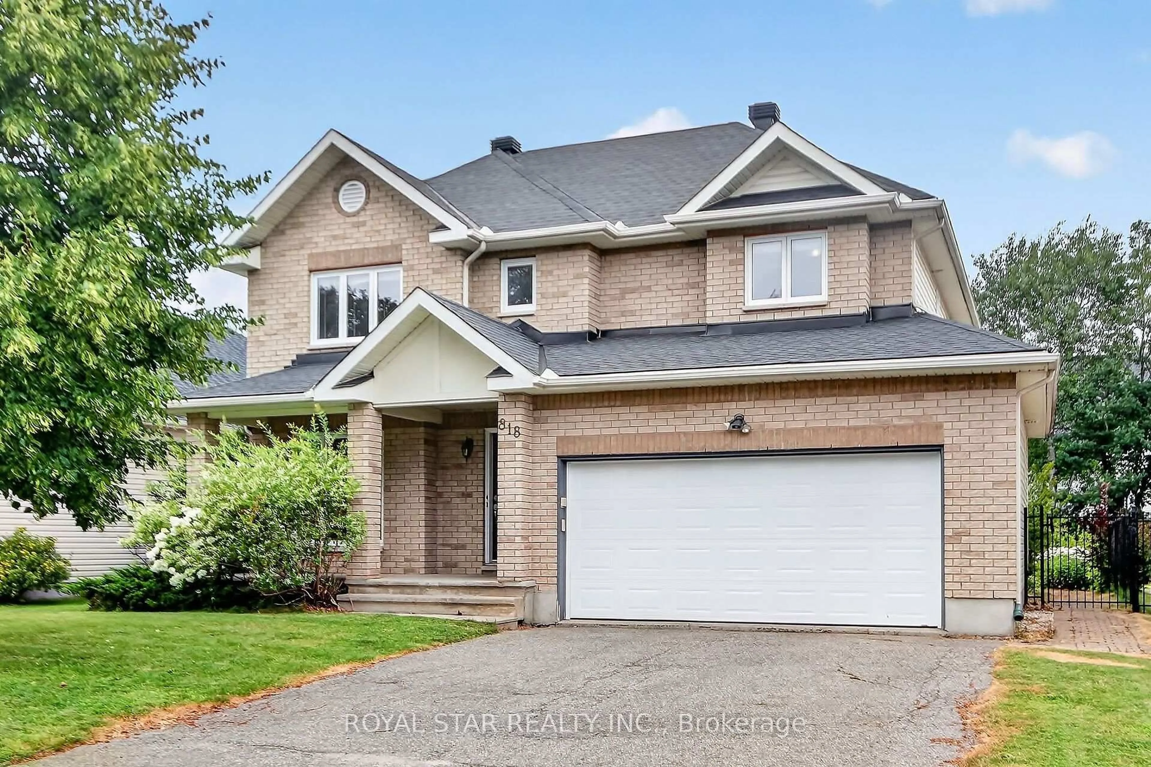 Home with brick exterior material, street for 818 Long Point Circ, Ottawa Ontario K1T 4H6