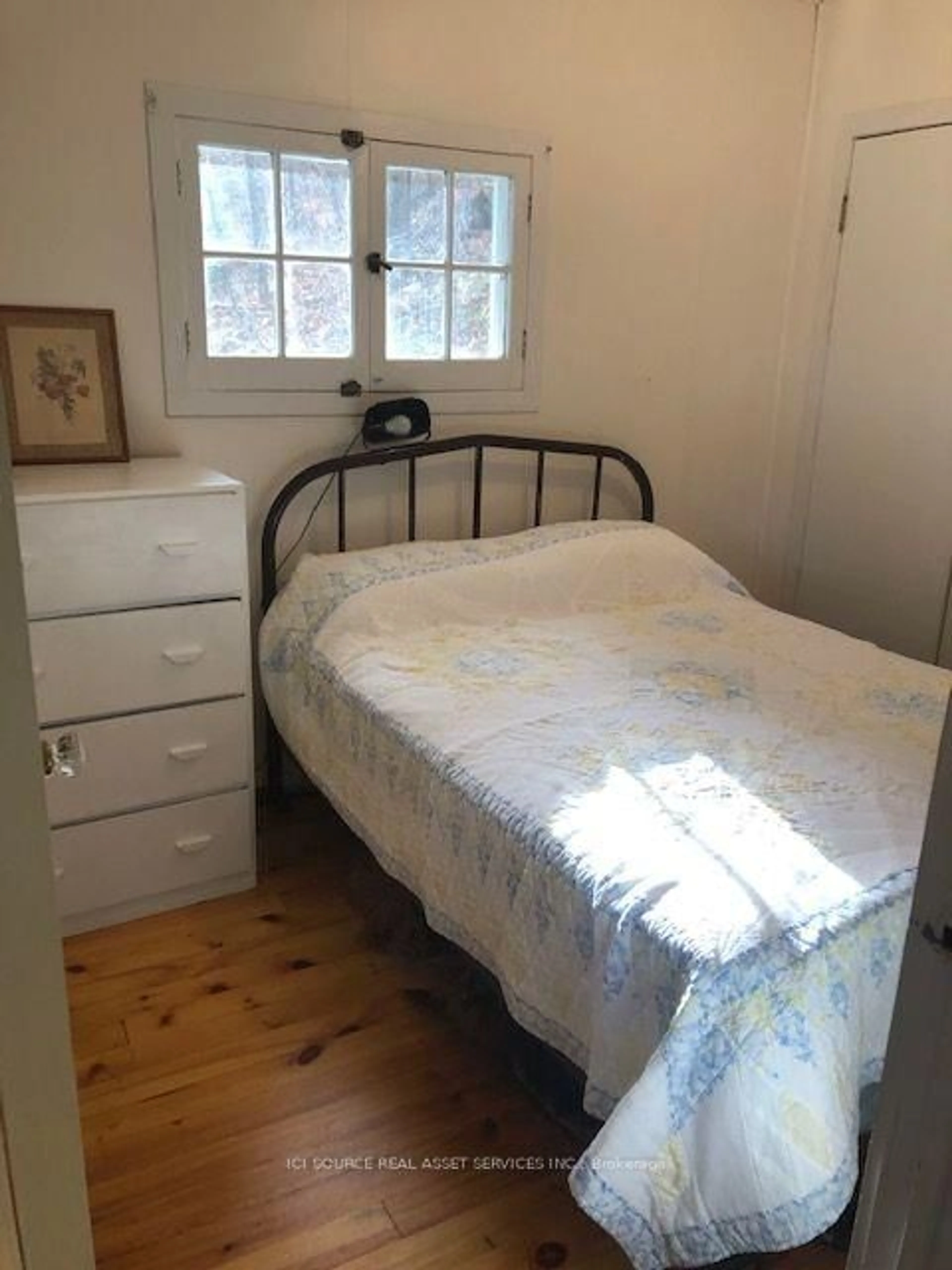 Bedroom with bed, unknown for 136 Frair's Bay Rd, Huron Shores Ontario P0R 1K0