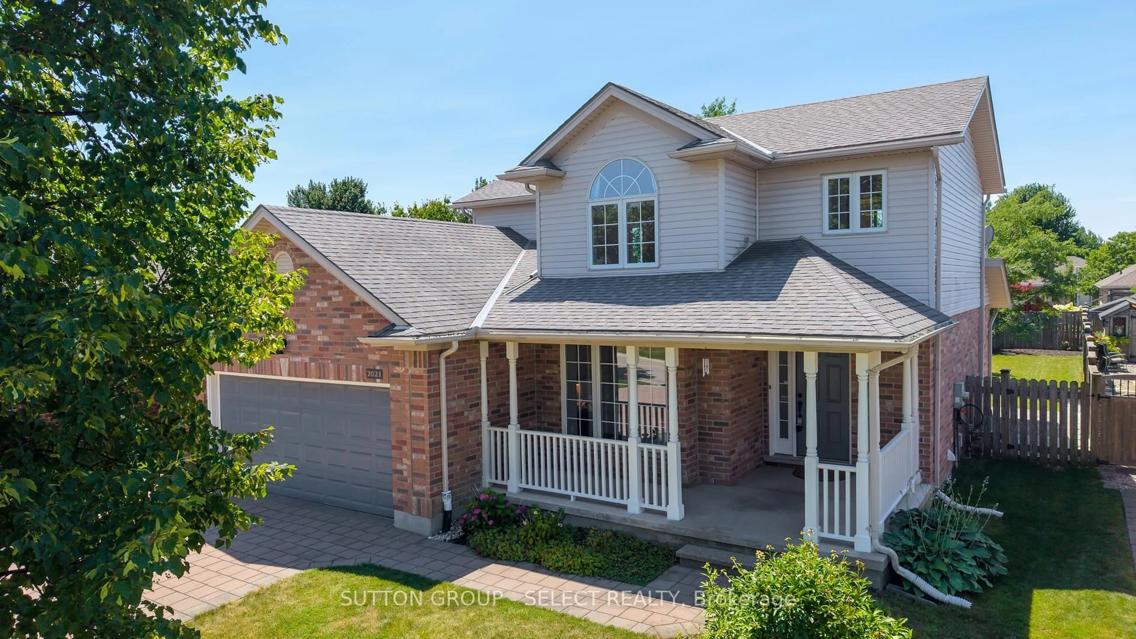 Home with brick exterior material, street for 2021 Lumb Crt, London North Ontario N6G 5J4