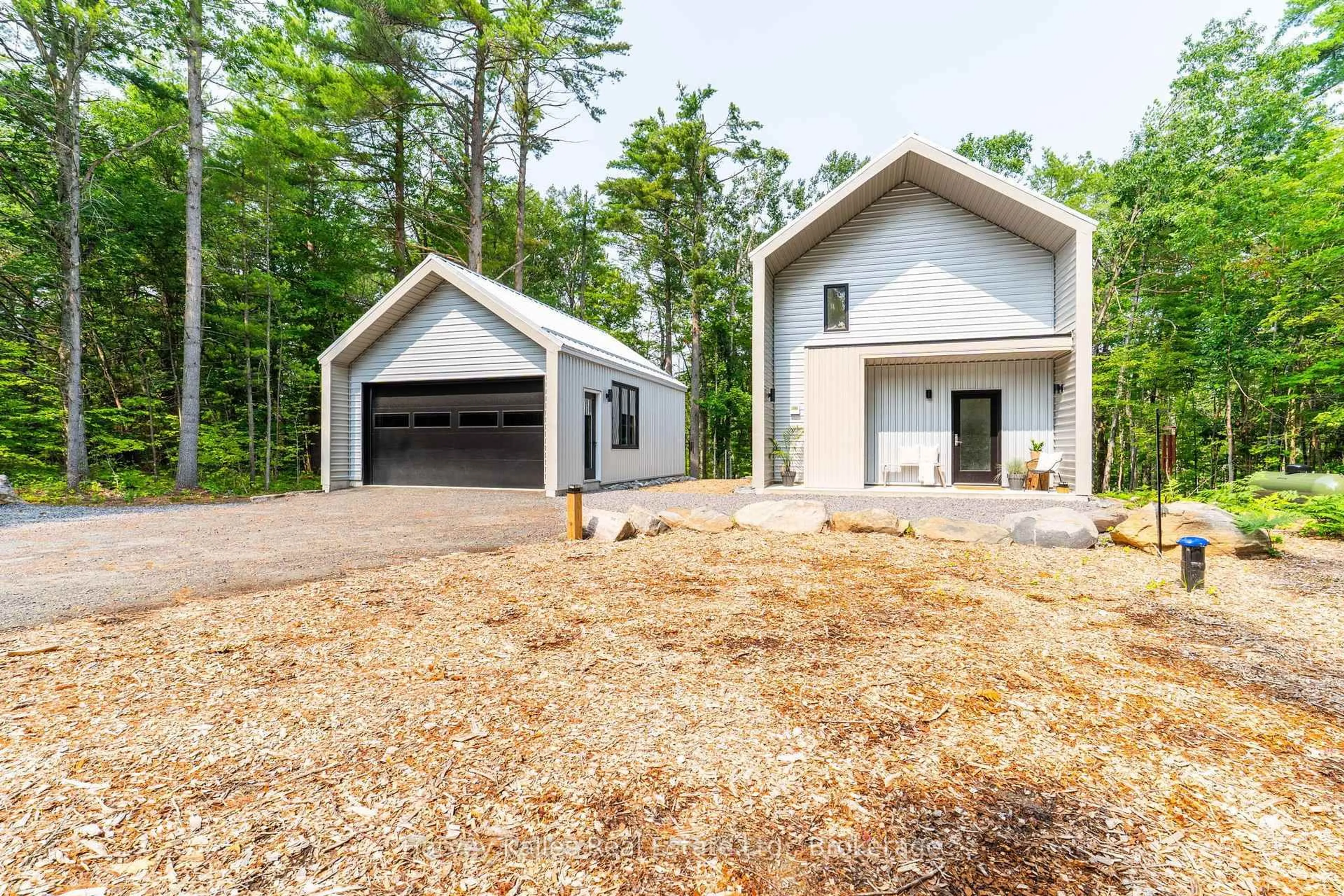 Unknown for 2074 Muskoka 169 Rd, Gravenhurst Ontario P1P 1R1