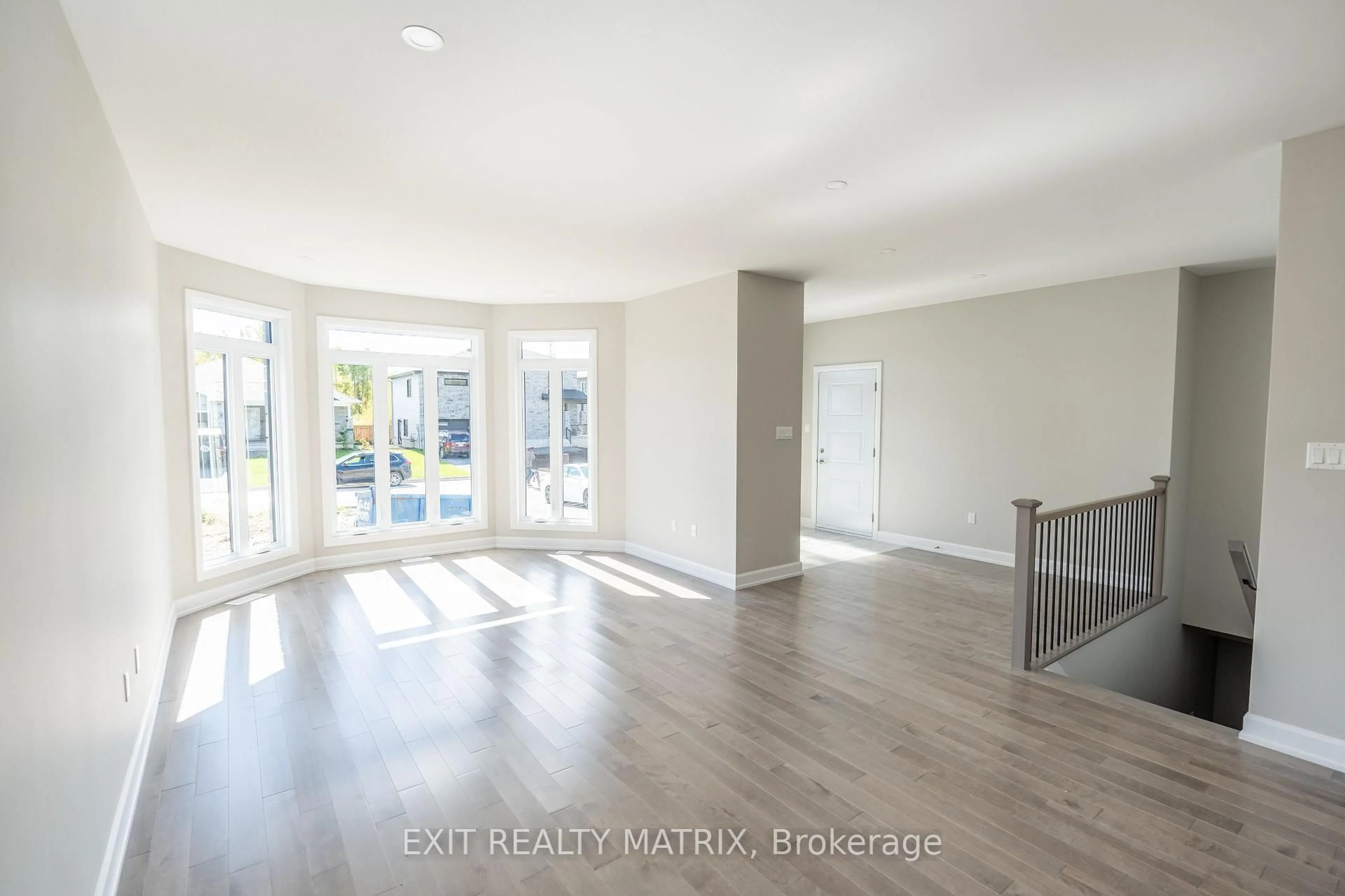 Indoor entryway for 21 Glenco Rd, South Stormont Ontario K0C 2A0