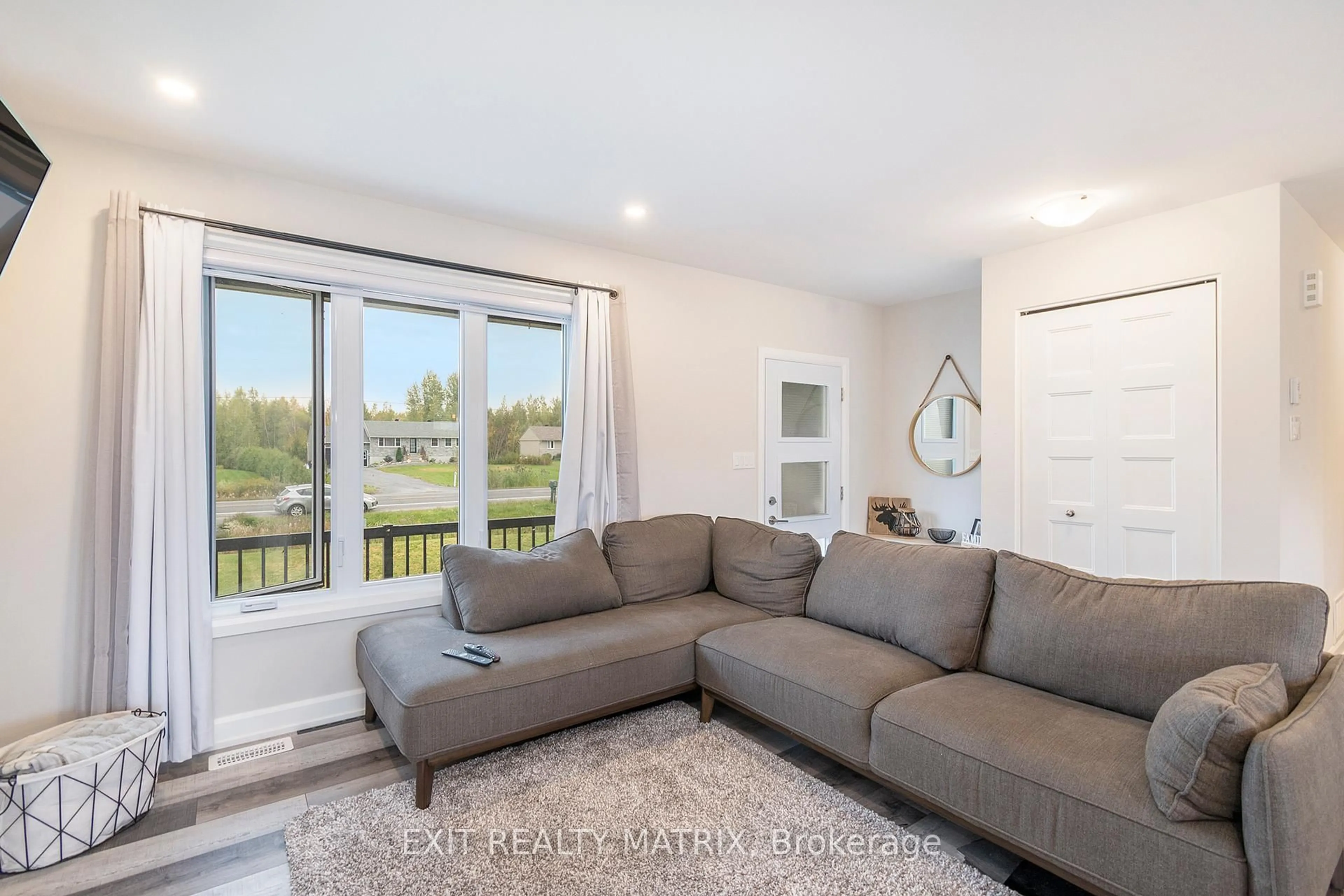 Living room with furniture, unknown for 25 Glenco Rd, South Stormont Ontario K0C 2A0