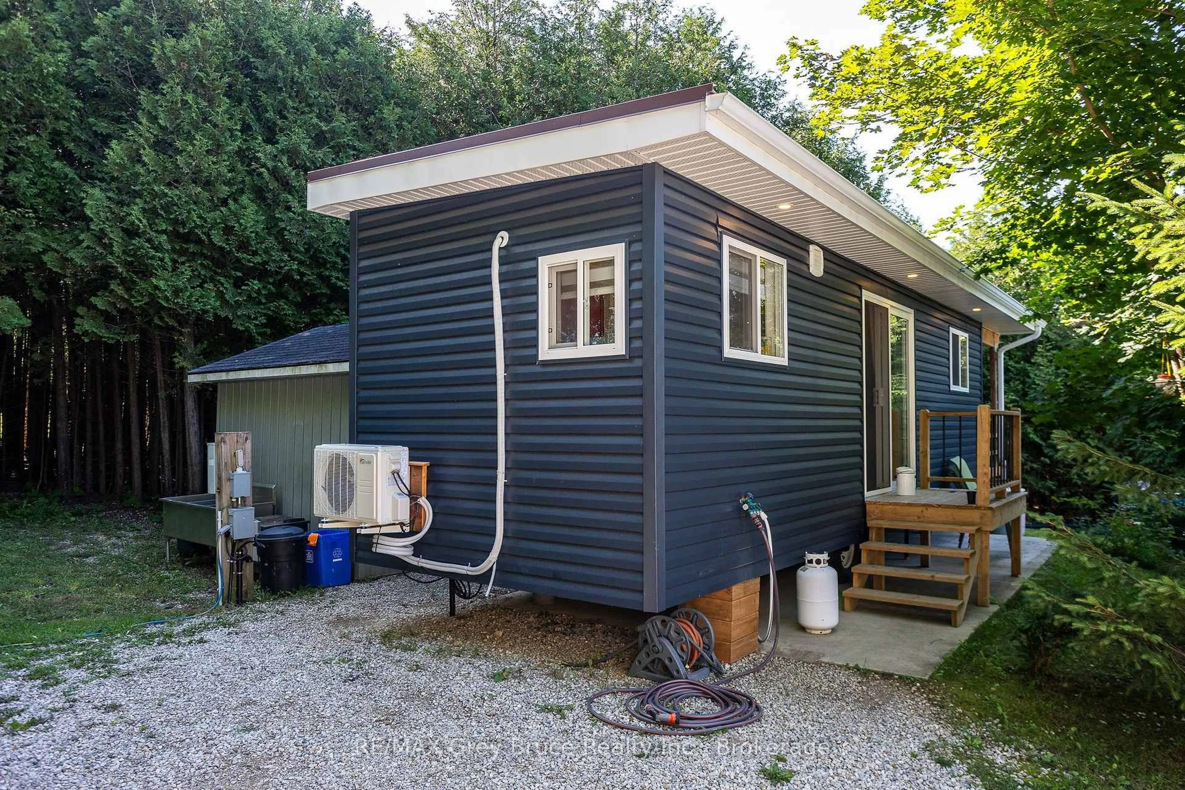 Shed for 563878 Holland Glenelg Townline, West Grey Ontario N0C 1H0