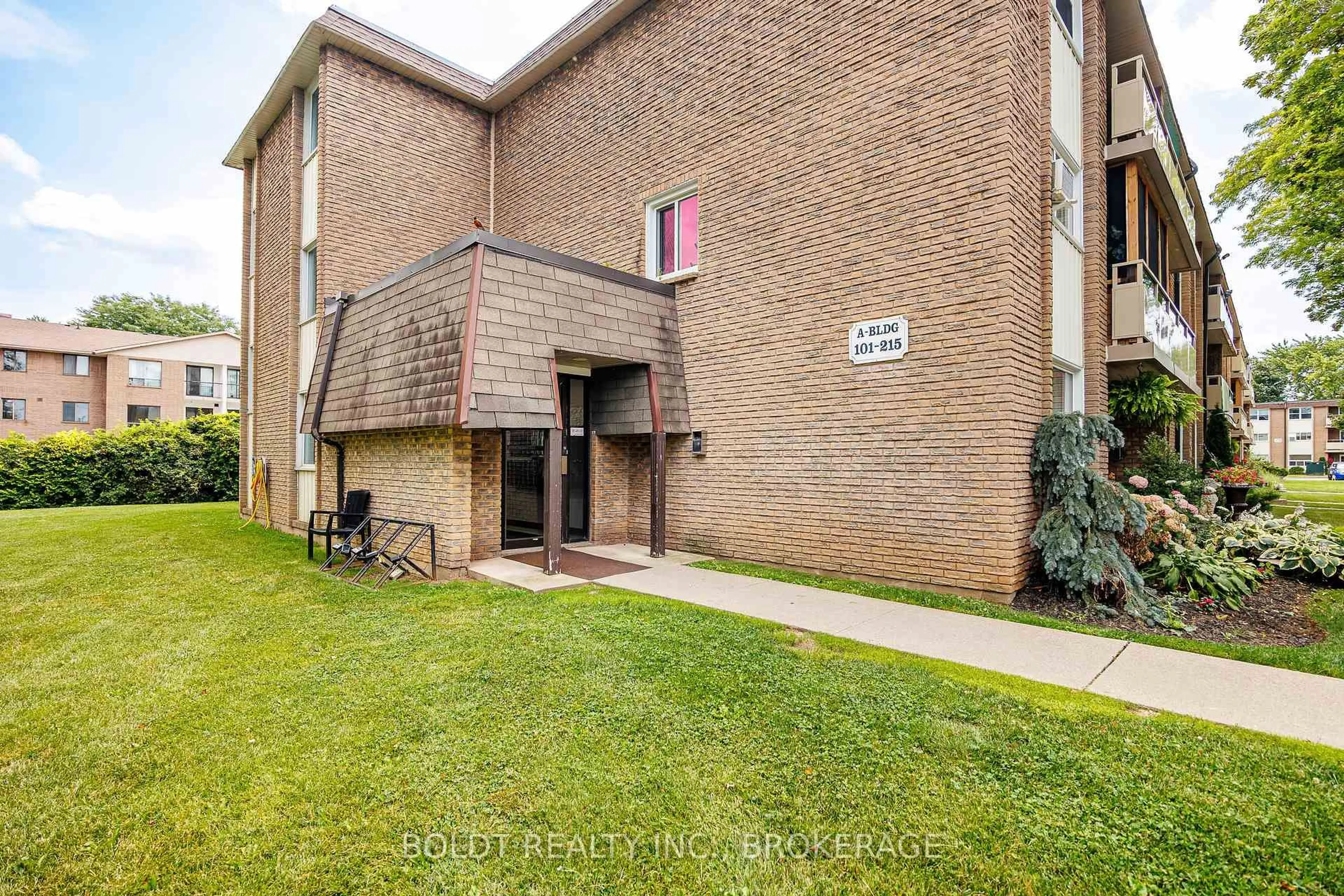 Unknown for 41 Rykert St #209, St. Catharines Ontario L2S 3A4