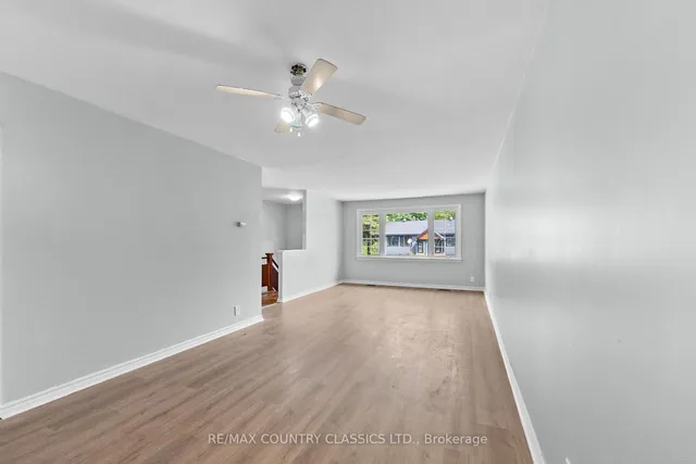 1043 Estates Rd, Highlands East 5