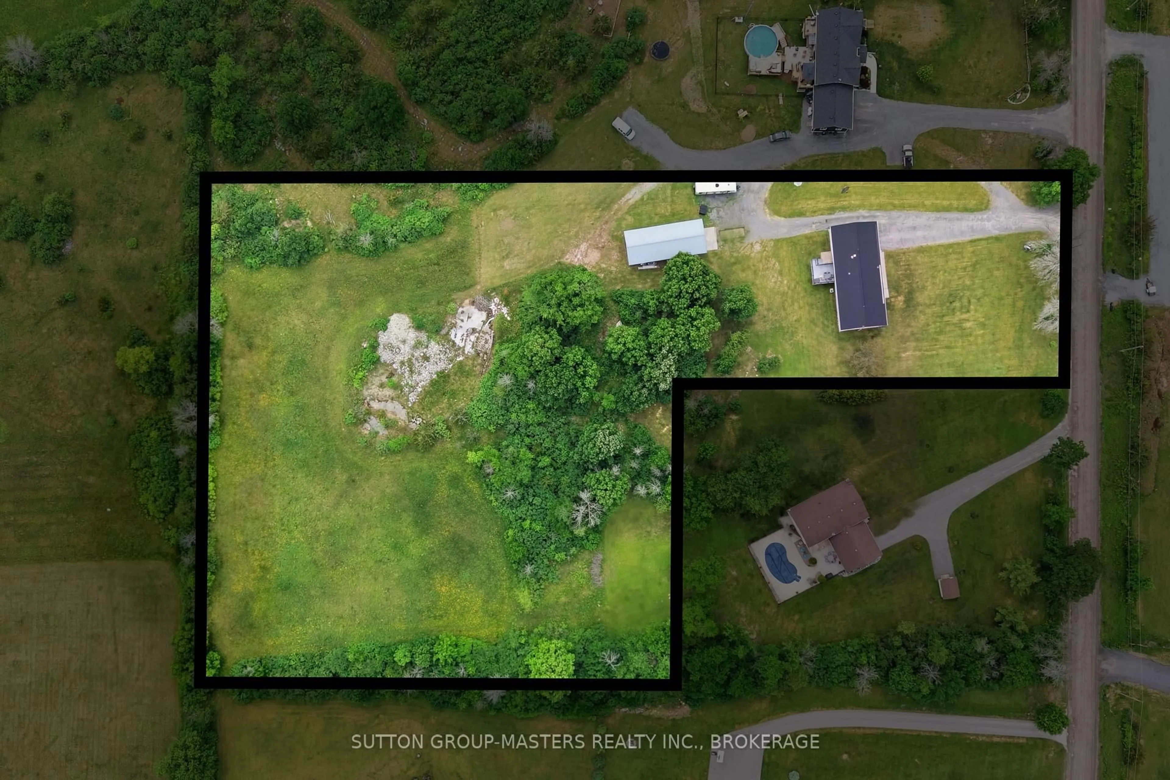 A pic from outside/outdoor area/front of a property/back of a property/a pic from drone, unknown for 446 Petworth Rd, Yarker Ontario K0K 3N0