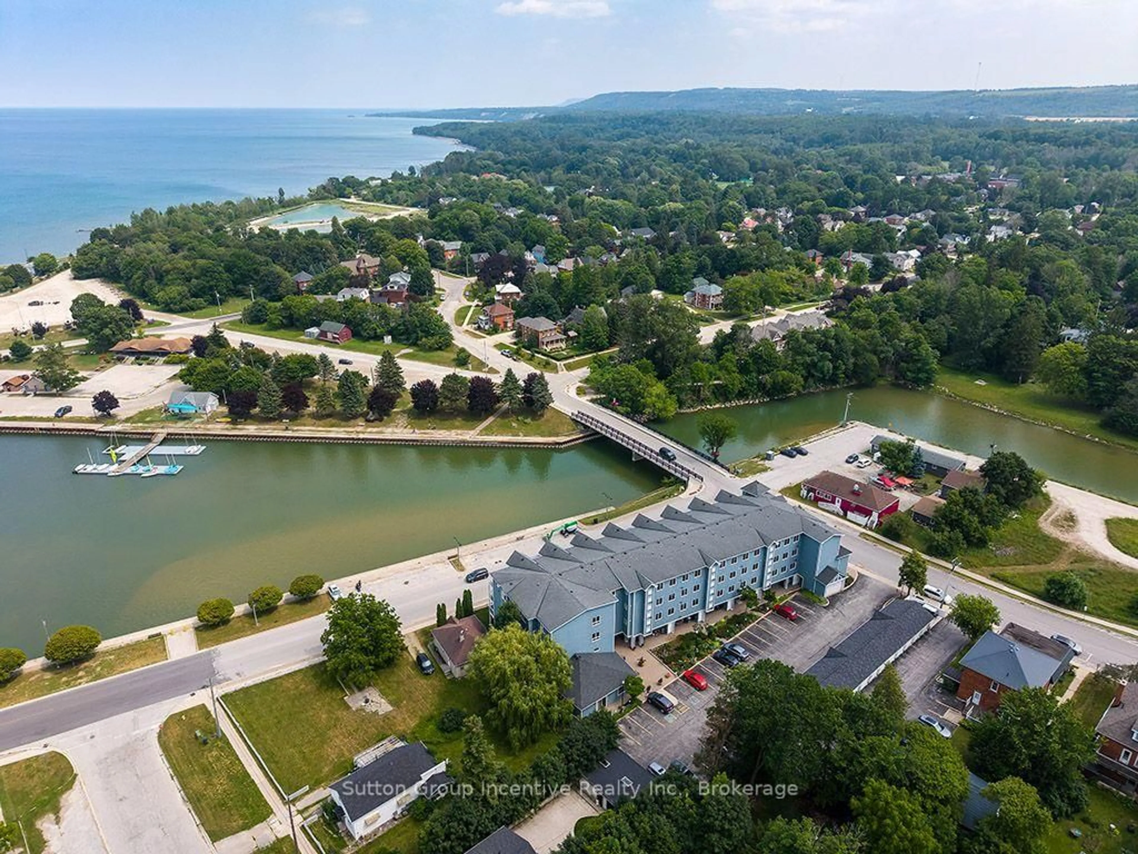 A pic from outside/outdoor area/front of a property/back of a property/a pic from drone, water/lake/river/ocean view for 34 Bayfield St #404, Meaford Ontario N4L 1Y2