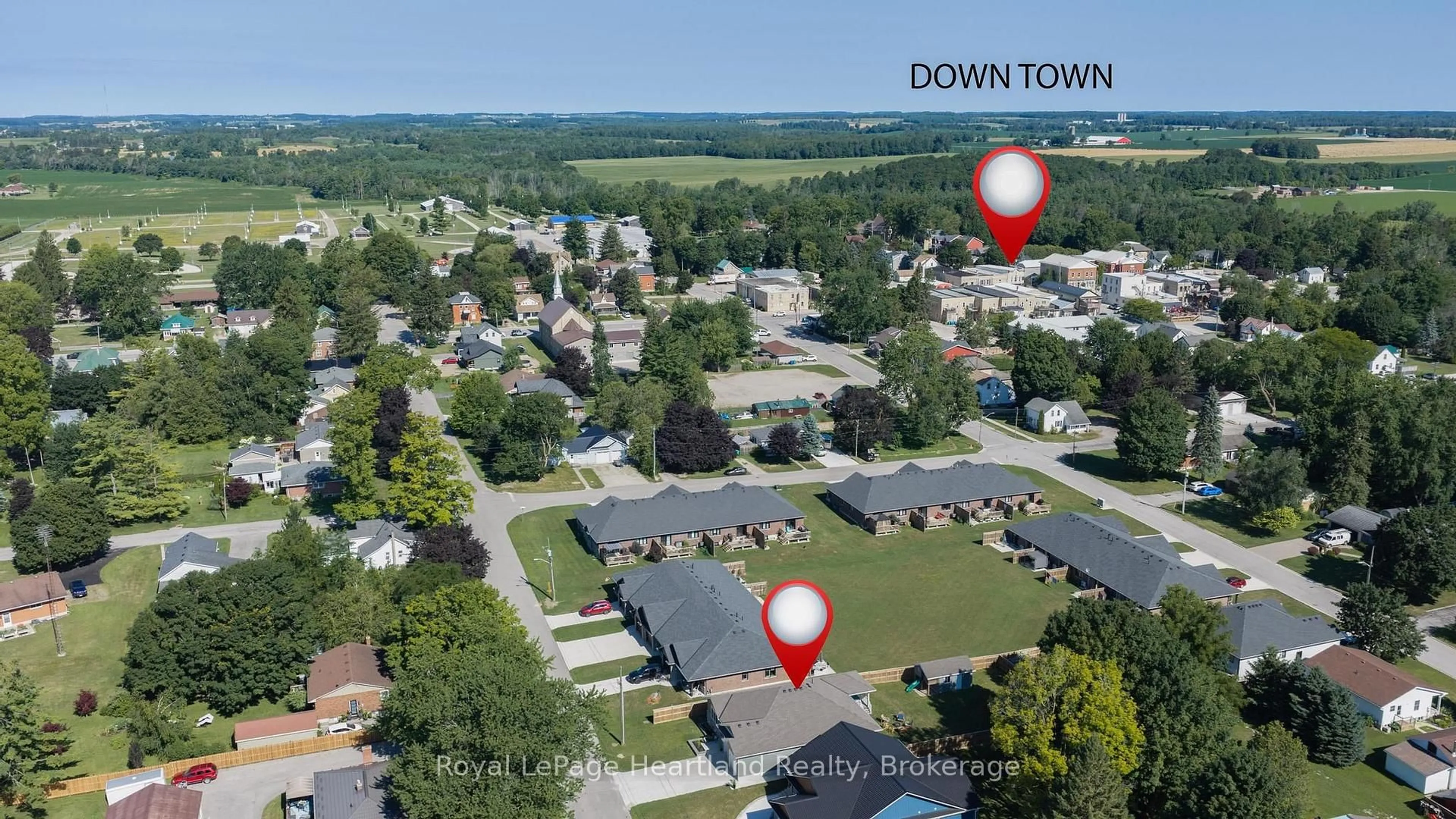A pic from outside/outdoor area/front of a property/back of a property/a pic from drone, mountain view for 250 Wellington St, North Huron Ontario N0M 1H0