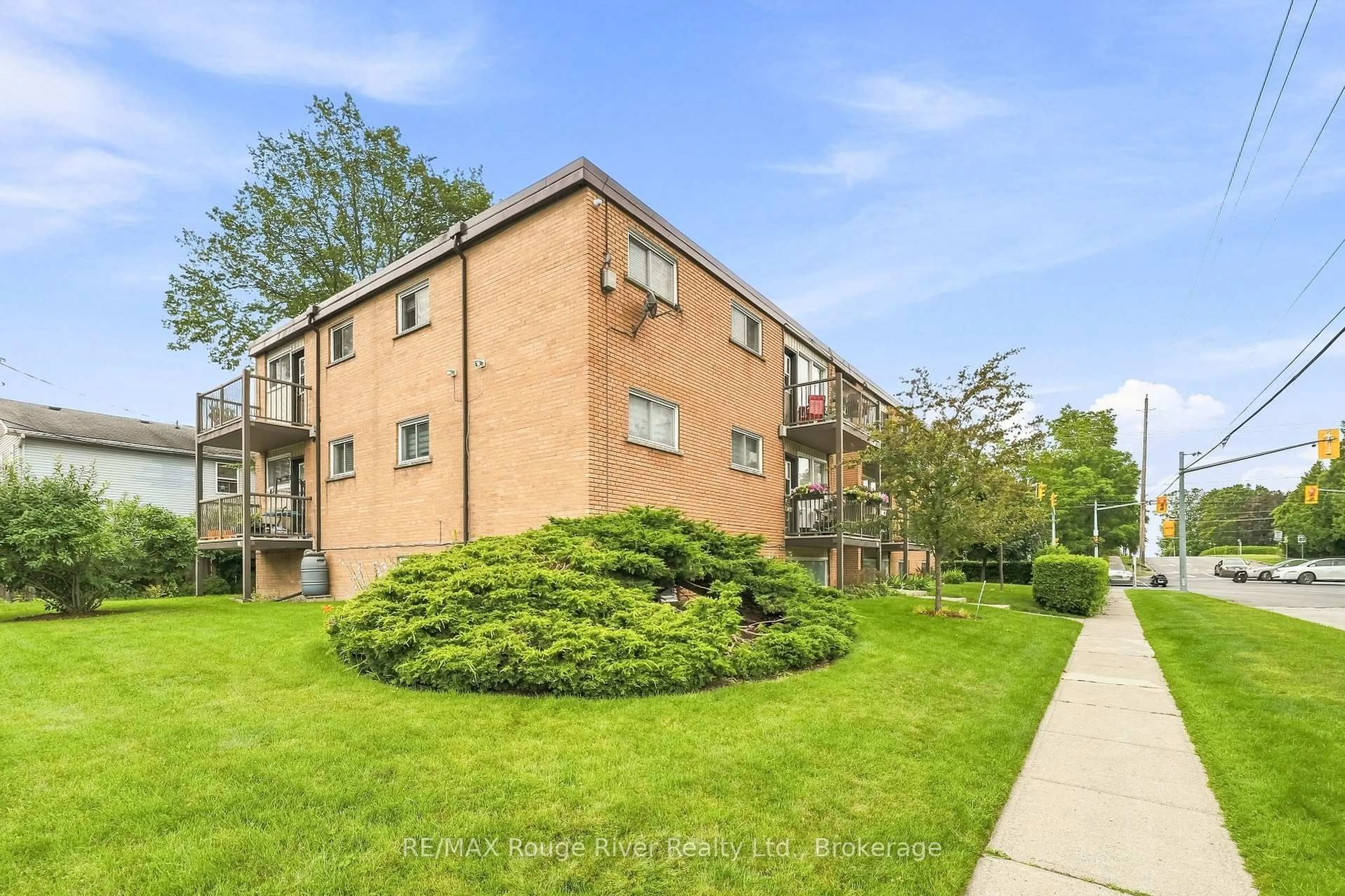 Patio, unknown for 242 D'arcy St #3, Cobourg Ontario K9A 4A3