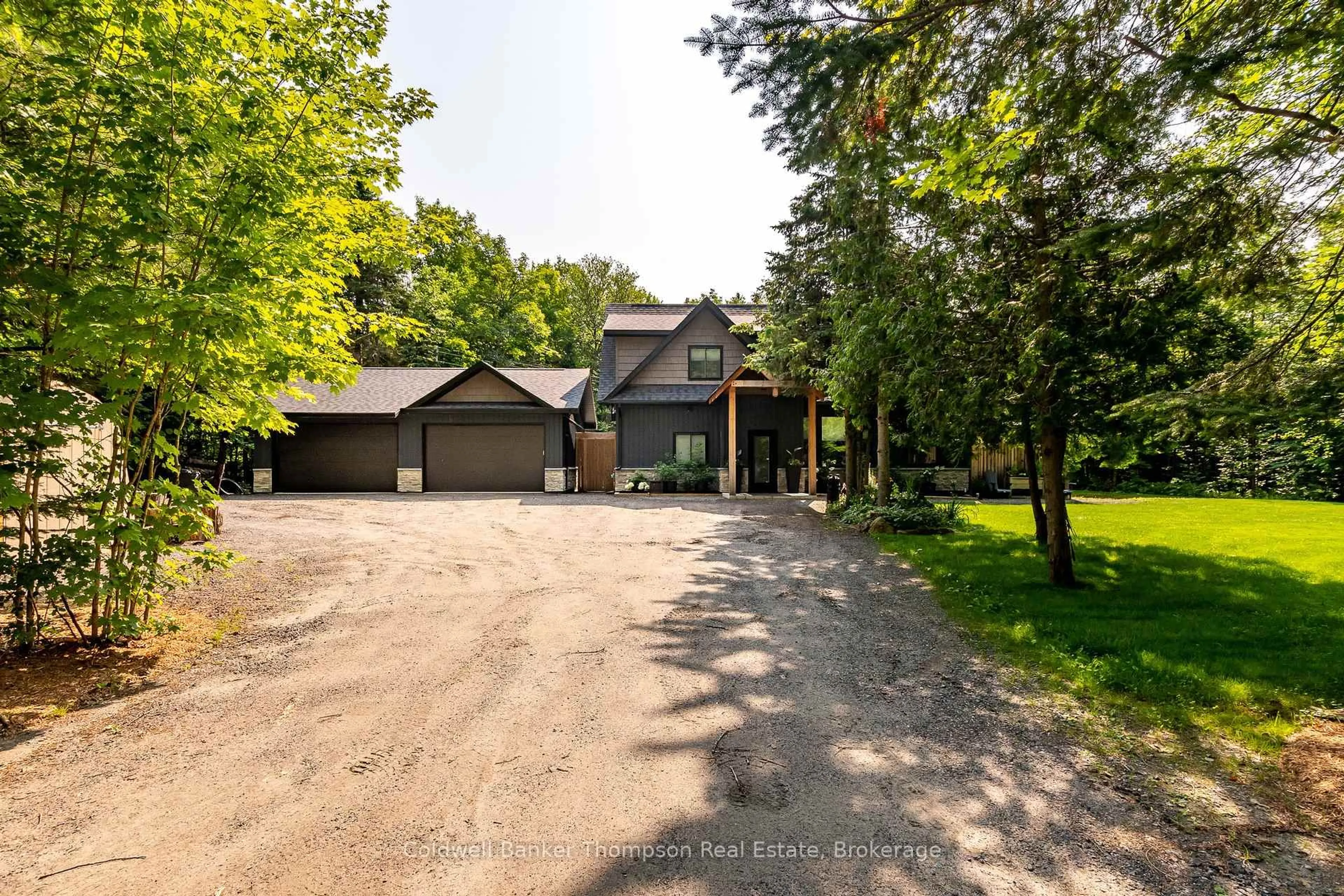 A pic from outside/outdoor area/front of a property/back of a property/a pic from drone, street for 1024 Fieldale Rd, Lake of Bays Ontario P1H 2J6