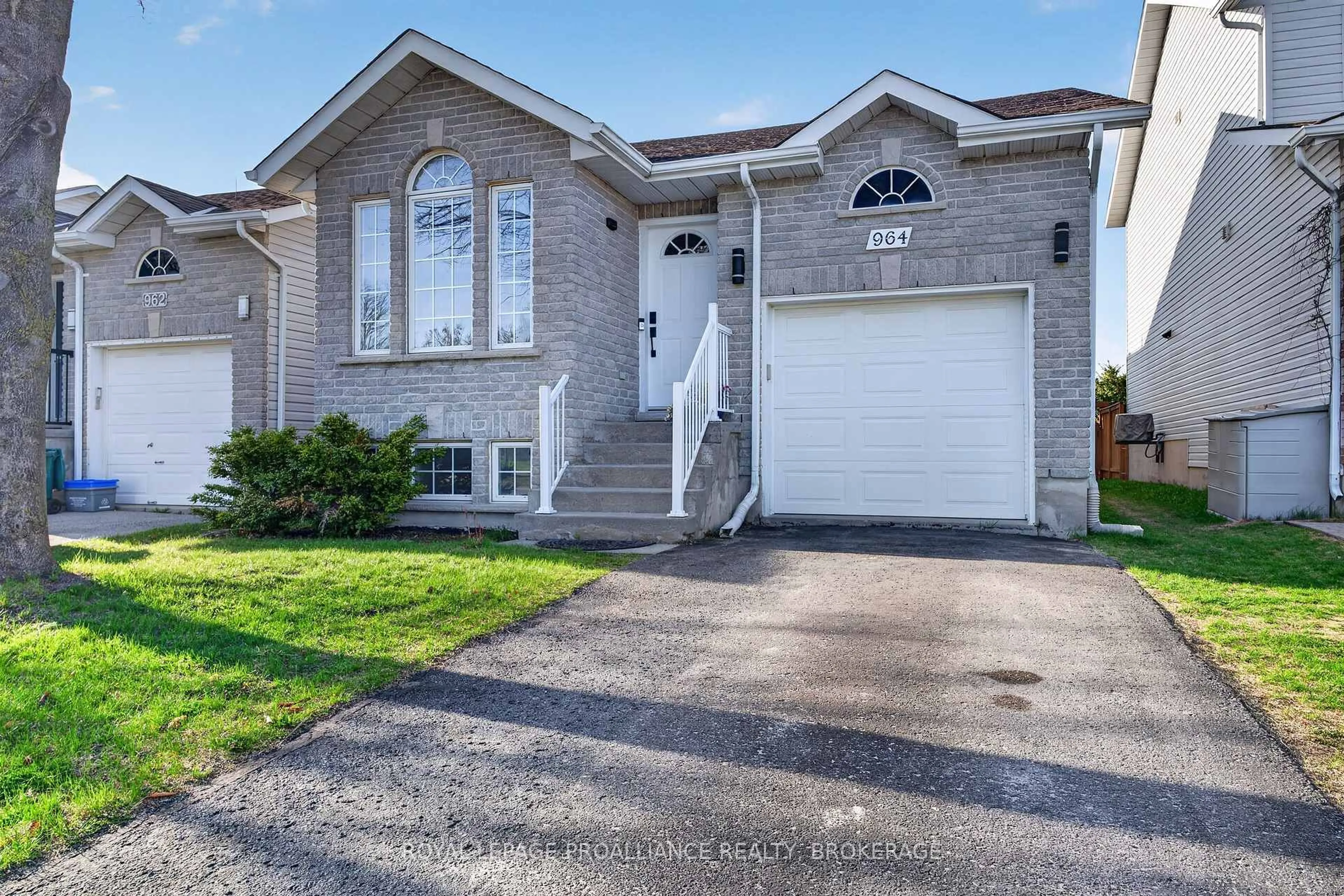 Home with brick exterior material, street for 964 Rainbow Cres, Kingston Ontario K7K 7J2