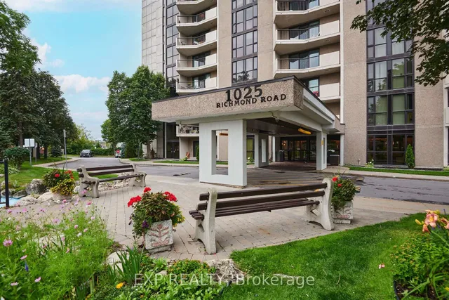 1025 Richmond Rd #704, Ottawa 2