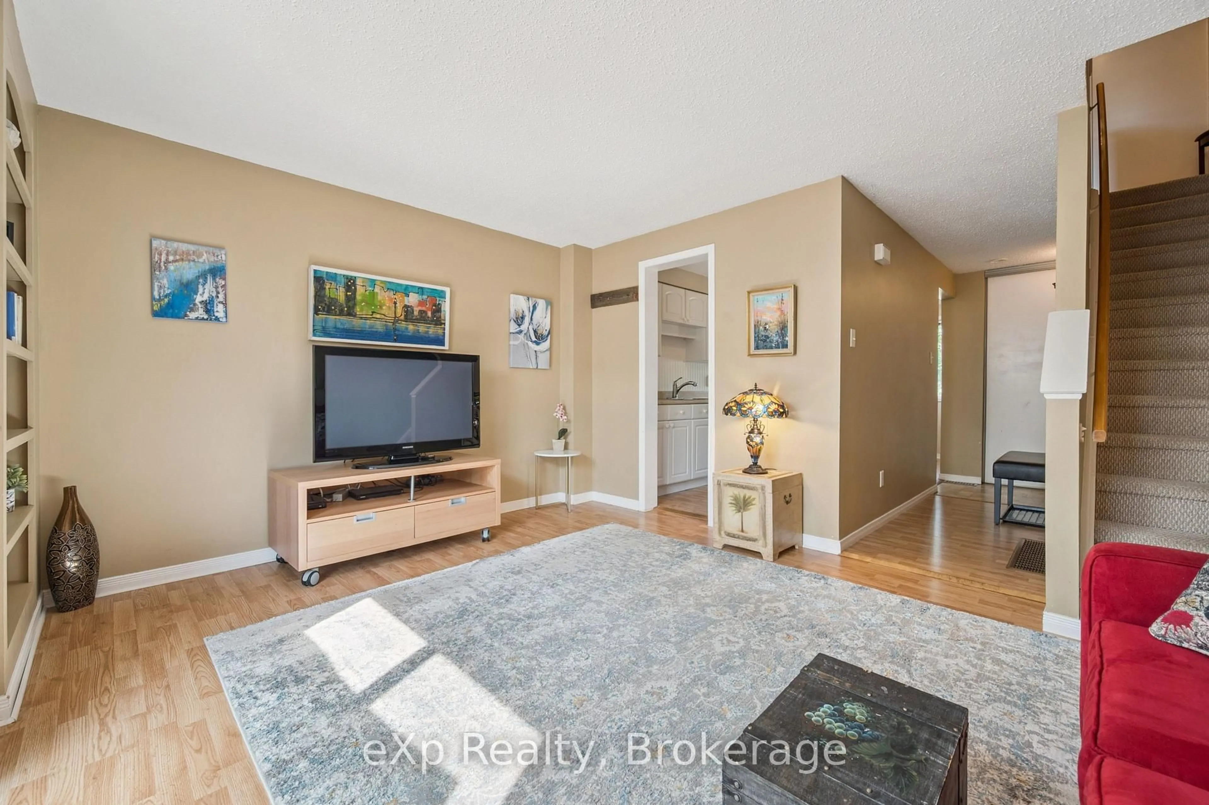 Unknown for 40 Silvercreek Pkwy #44, Guelph Ontario N1H 7X5