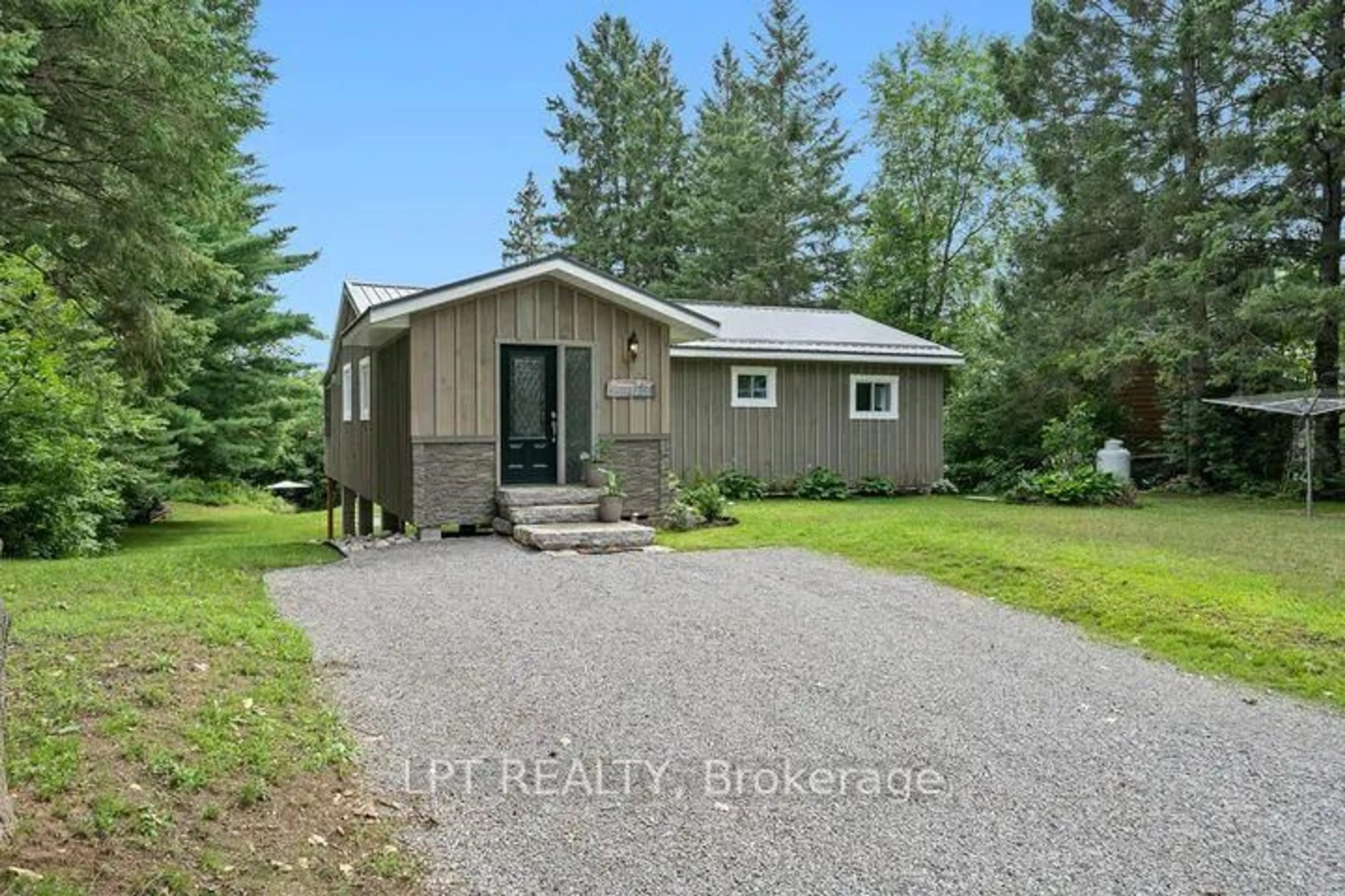 Shed for 23 Basswood Dr, Kawartha Lakes Ontario K0M 1C0
