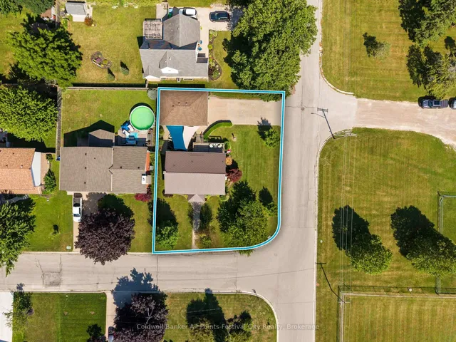 323 Warren St, Goderich 5