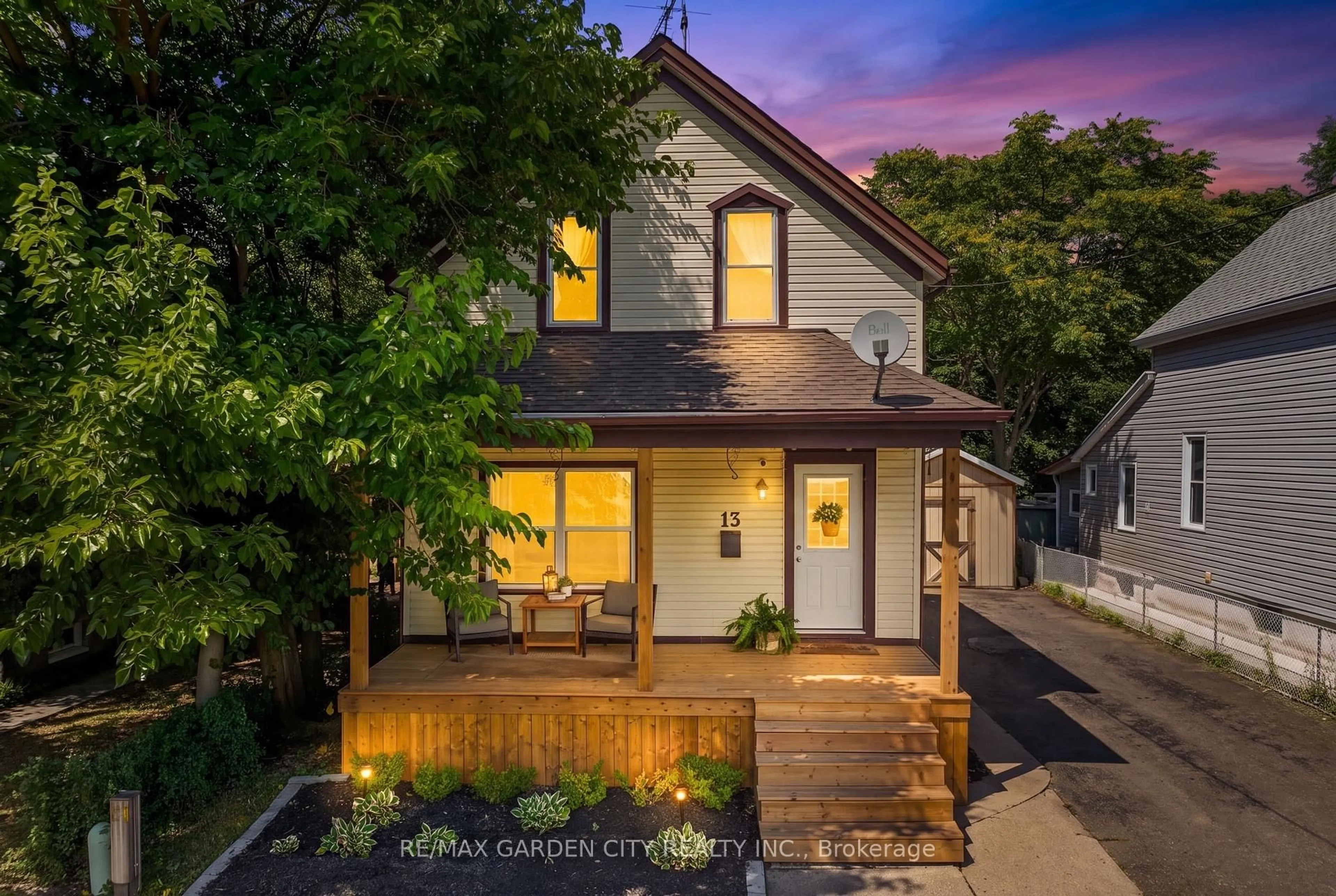 Home with brick exterior material, street for 13 Maple St, St. Catharines Ontario L2R 2A6