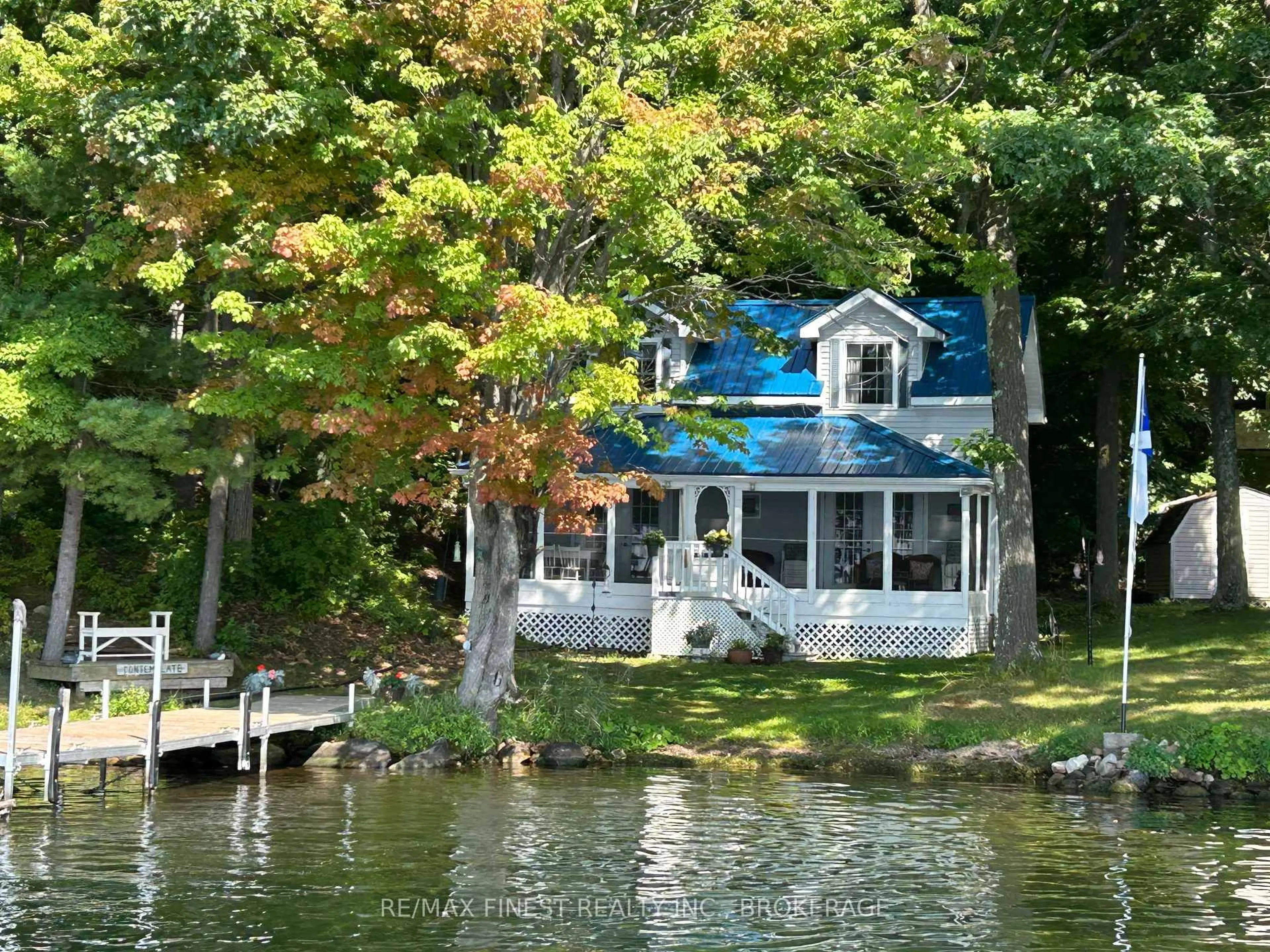 Home with vinyl exterior material, water/lake/river/ocean view for 342 North Shore Rd, Rideau Lakes Ontario K0G 1X0