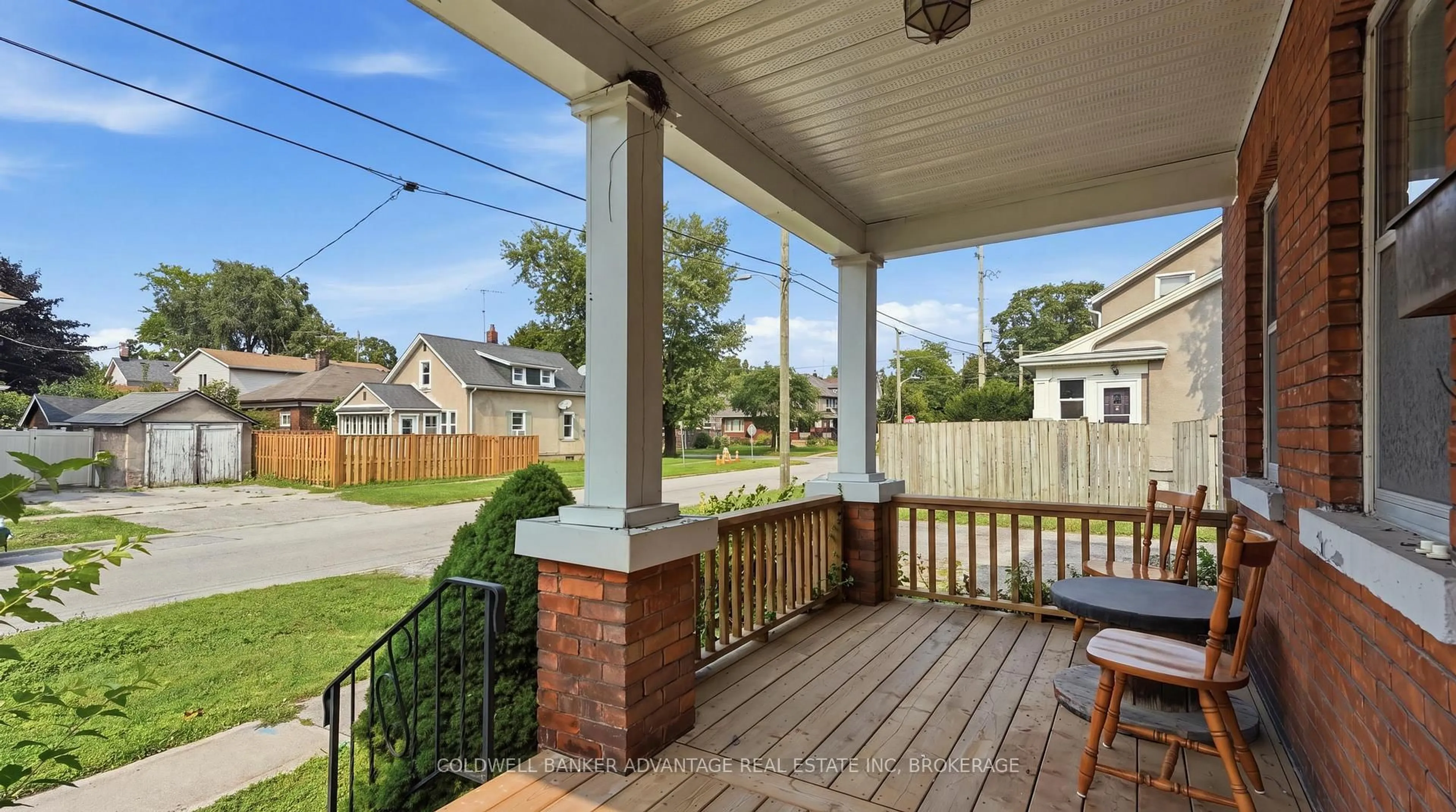 Patio, street for 28 Dacotah St, St. Catharines Ontario L2R 1Z4