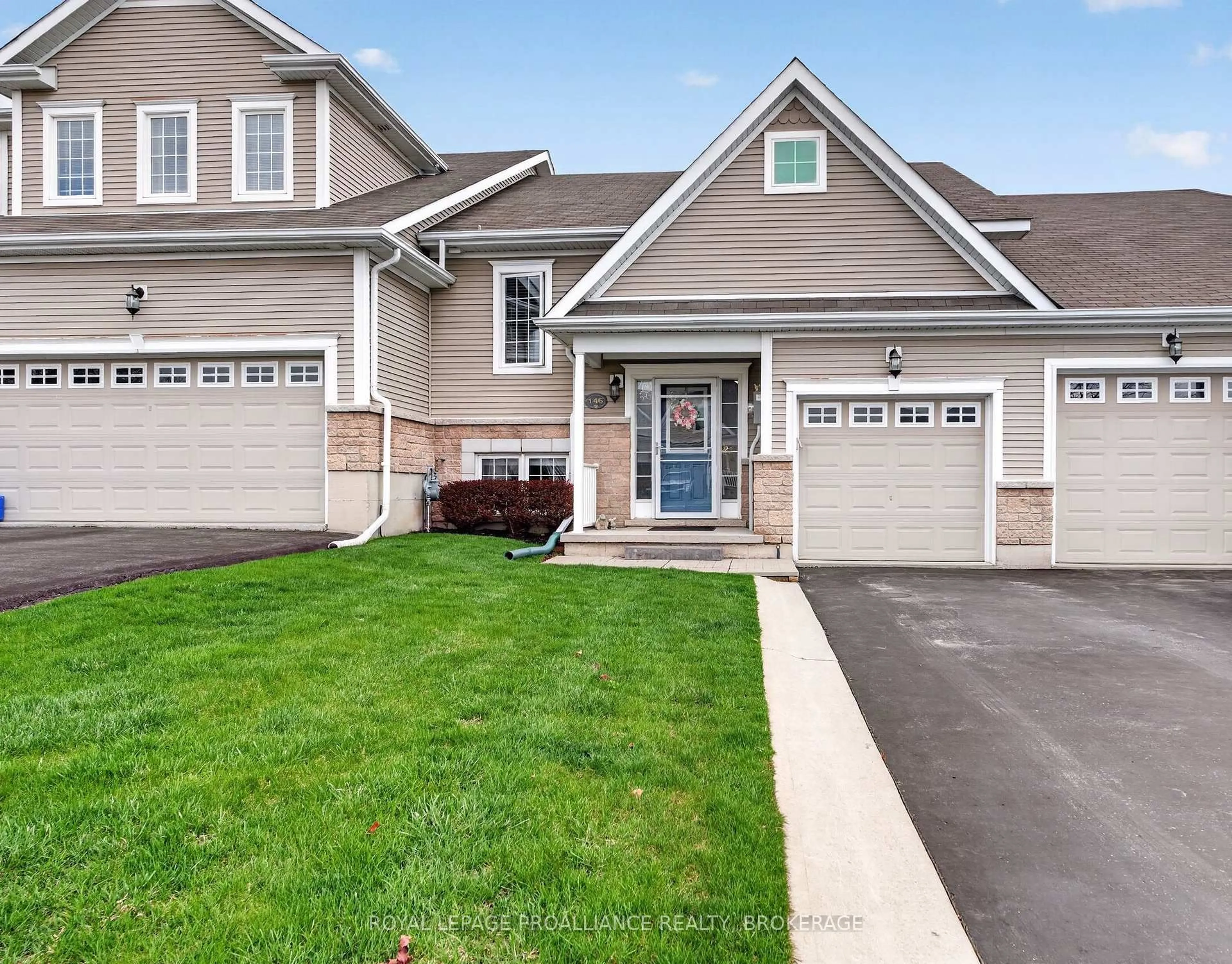 Home with vinyl exterior material, street for 146 Britannia Cres, Bath Ontario K0H 1G0
