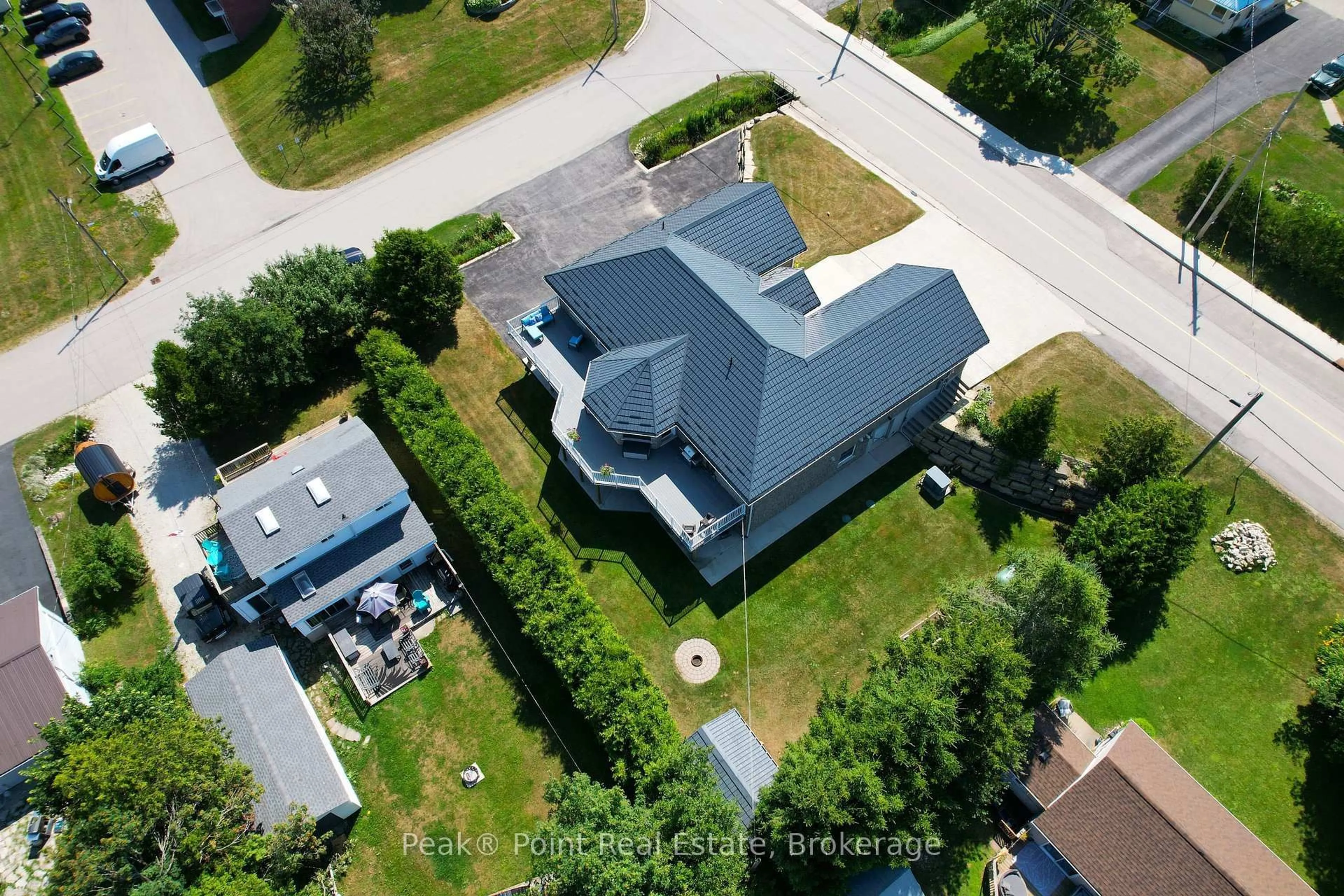 A pic from outside/outdoor area/front of a property/back of a property/a pic from drone, building for 20 Moore St, Northern Bruce Peninsula Ontario N0H 1W0
