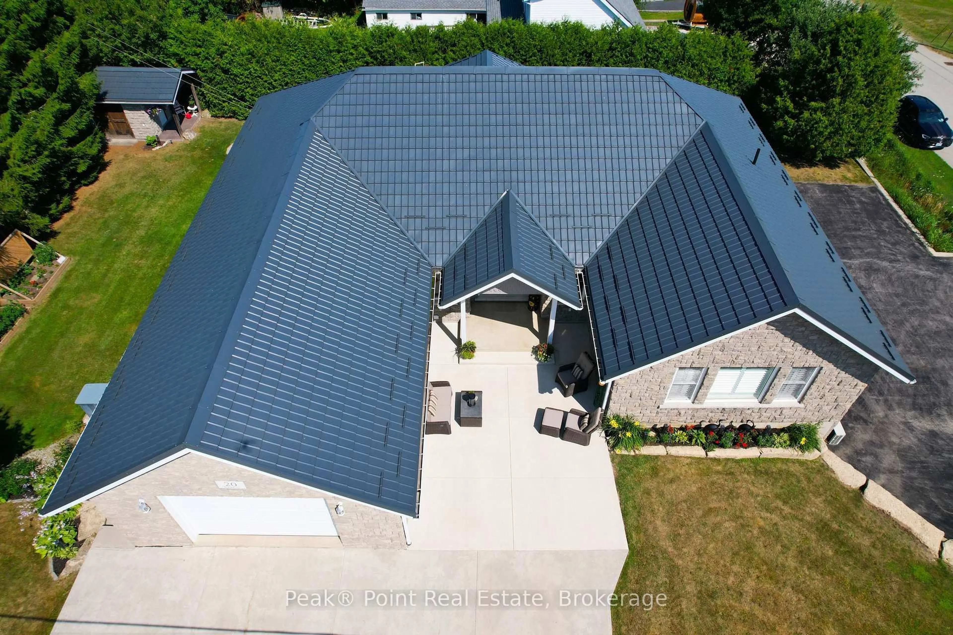 A pic from outside/outdoor area/front of a property/back of a property/a pic from drone, building for 20 Moore St, Northern Bruce Peninsula Ontario N0H 1W0