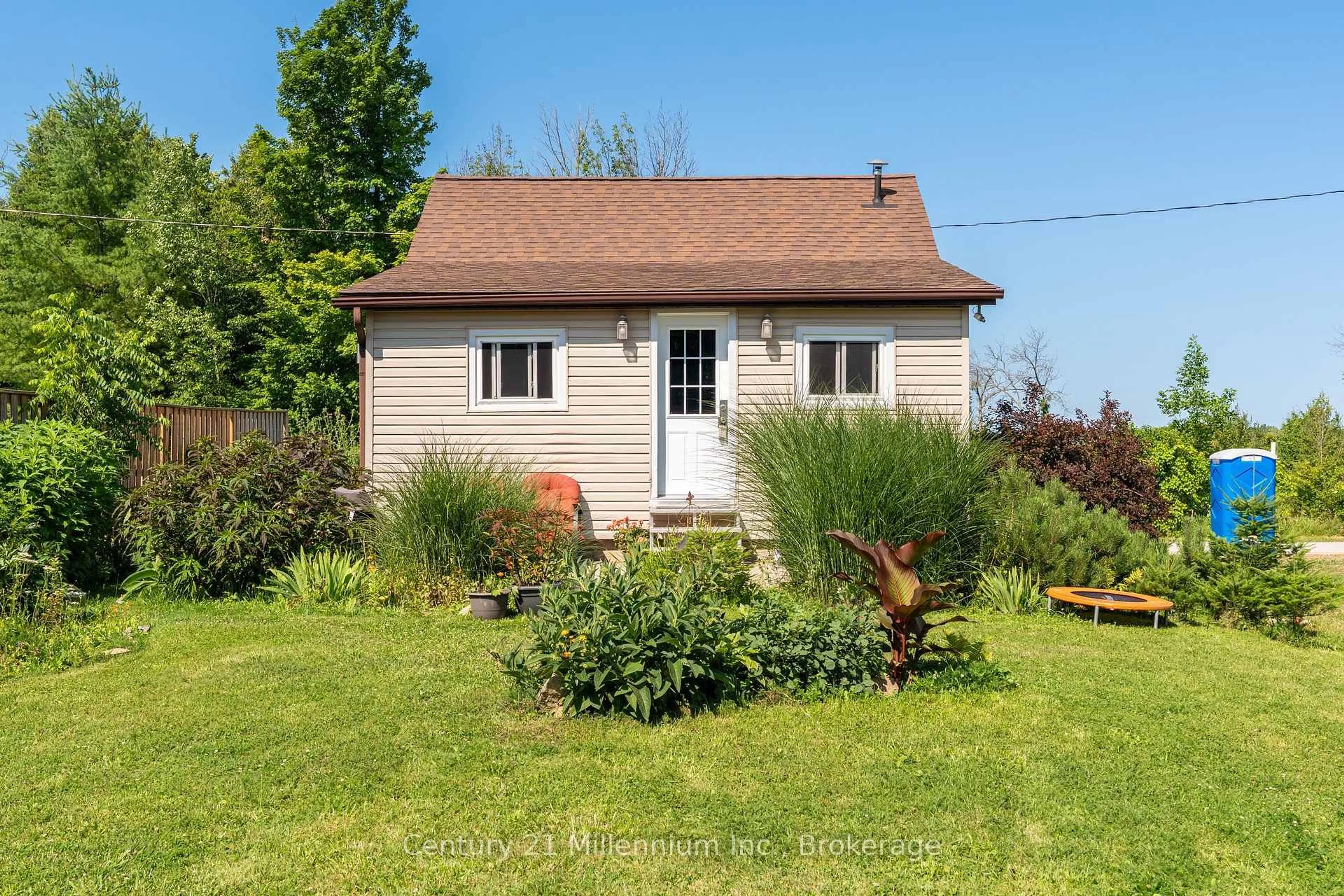 Shed for 661 Watson St, South Bruce Peninsula Ontario N0H 2T0