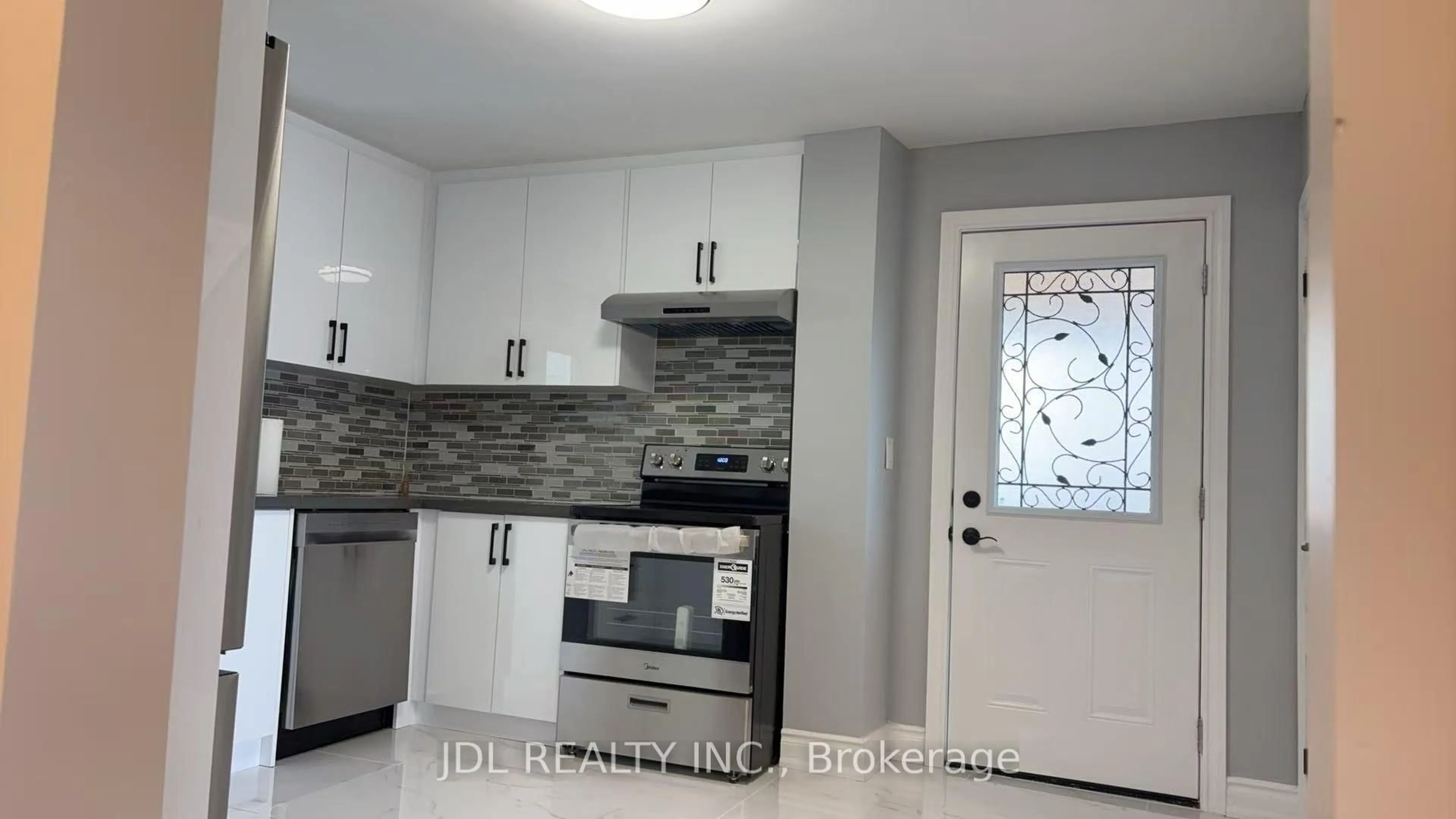Standard kitchen, ceramic/tile floor for 238 Hunter St, Pembroke Ontario K8A 2N9