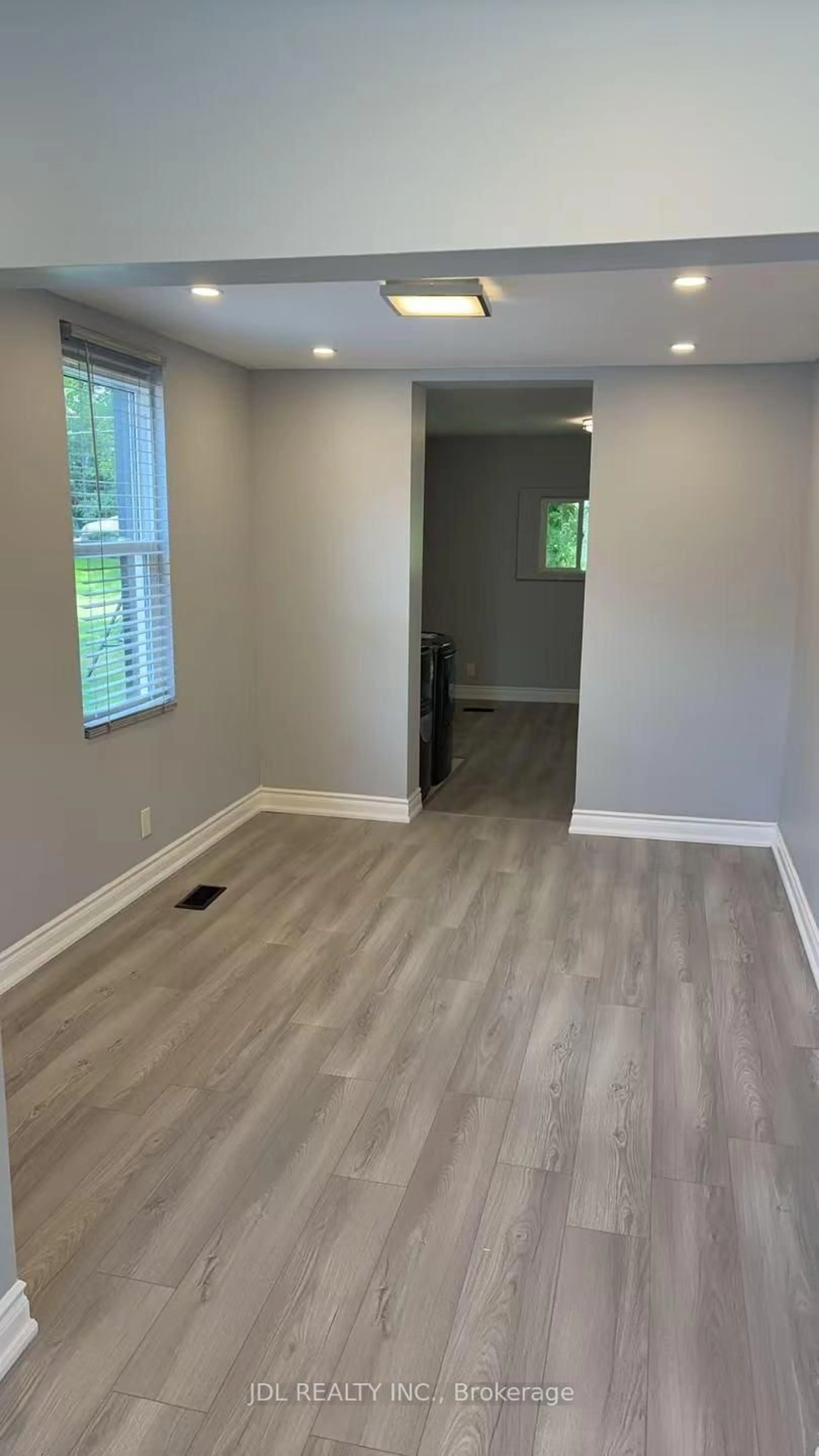A pic of a room for 238 Hunter St, Pembroke Ontario K8A 2N9