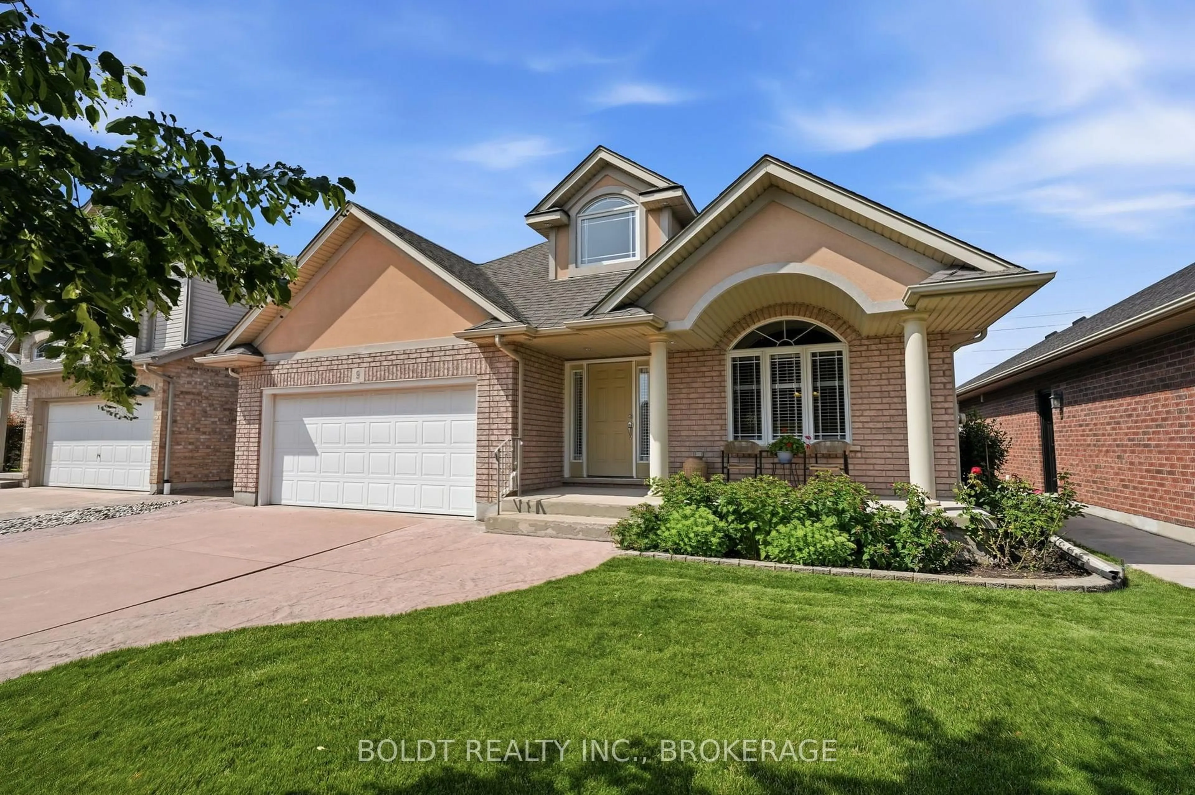 Home with brick exterior material, street for 9 Nicholas Dr, St. Catharines Ontario L2S 4C2