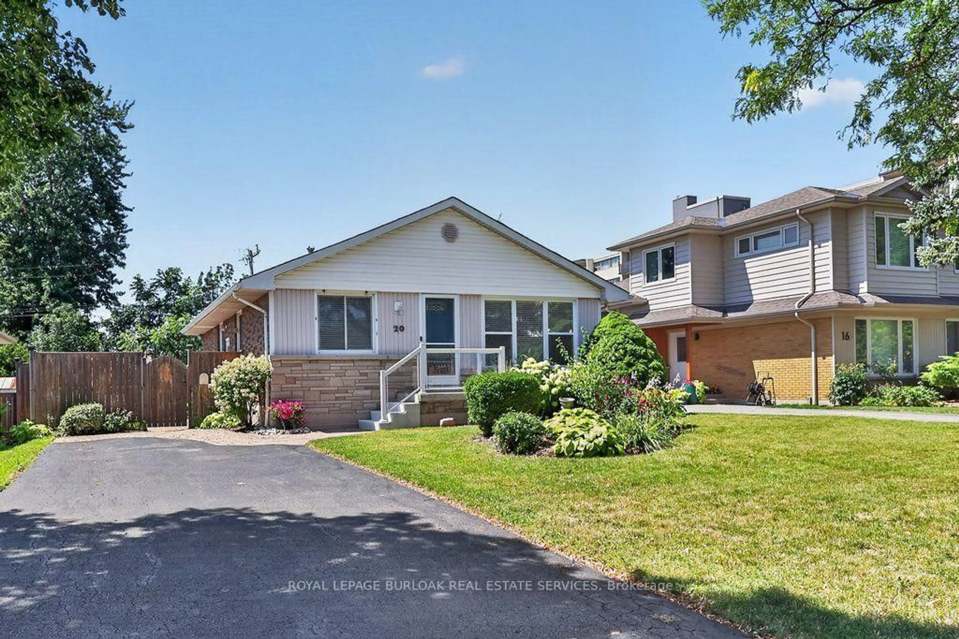 Unknown for 20 Cardinal Dr, Hamilton Ontario L9A 4H4