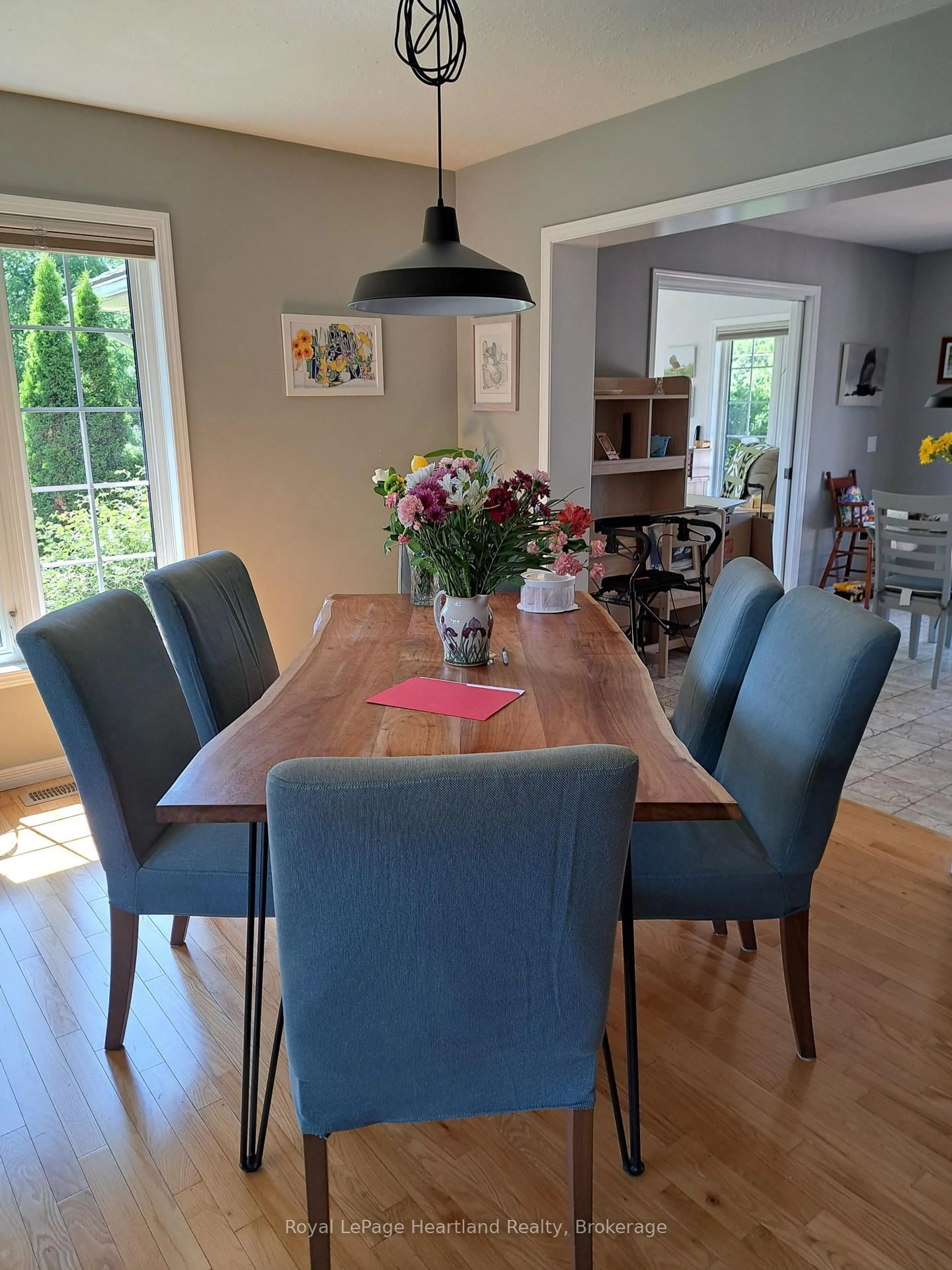Dining room, wood/laminate floor for 30 Ann St #29, St. Marys Ontario N4X 1C8