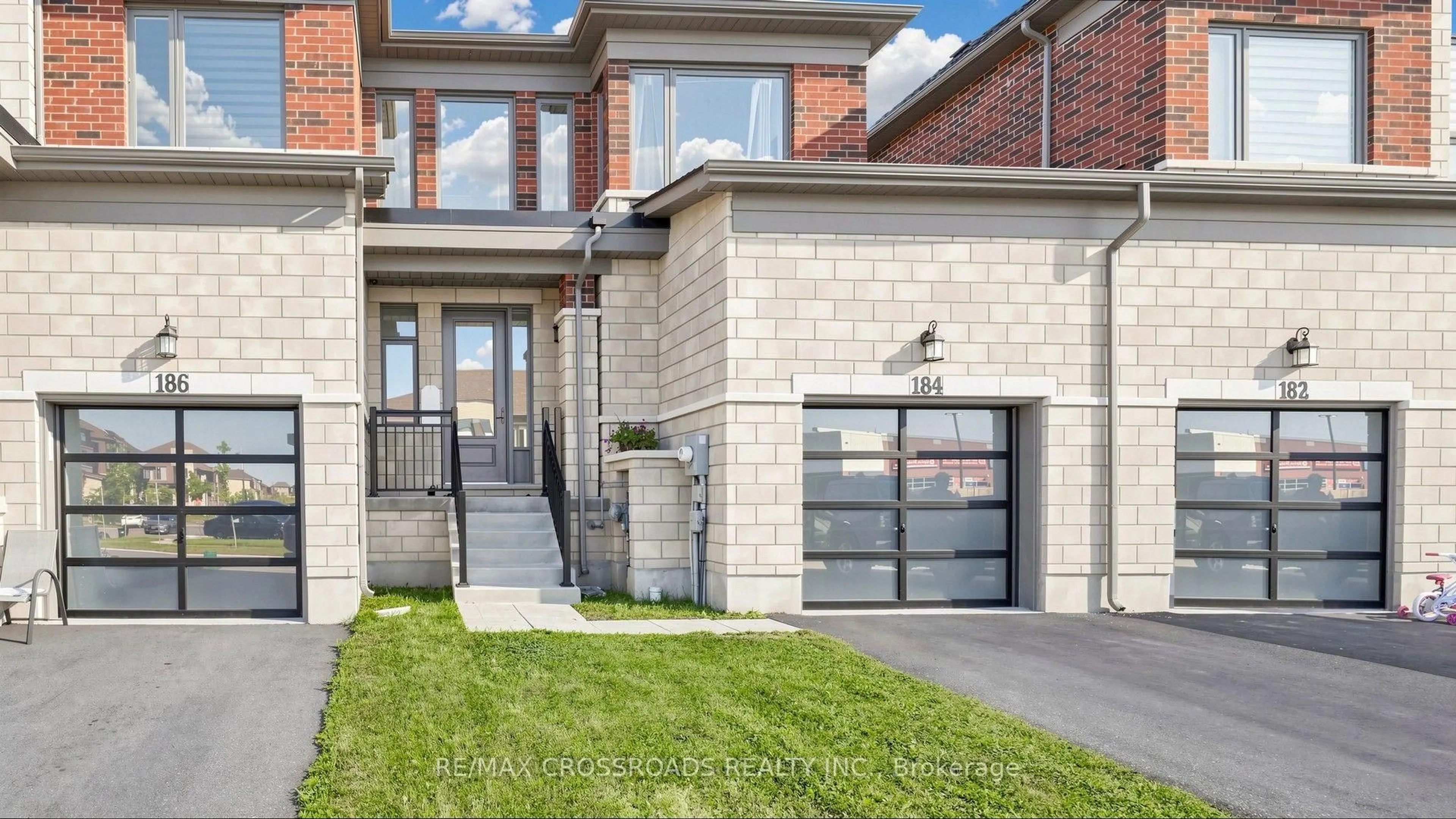 Home with brick exterior material, street for 184 Huntingford Tr, Woodstock Ontario N4T 0M4