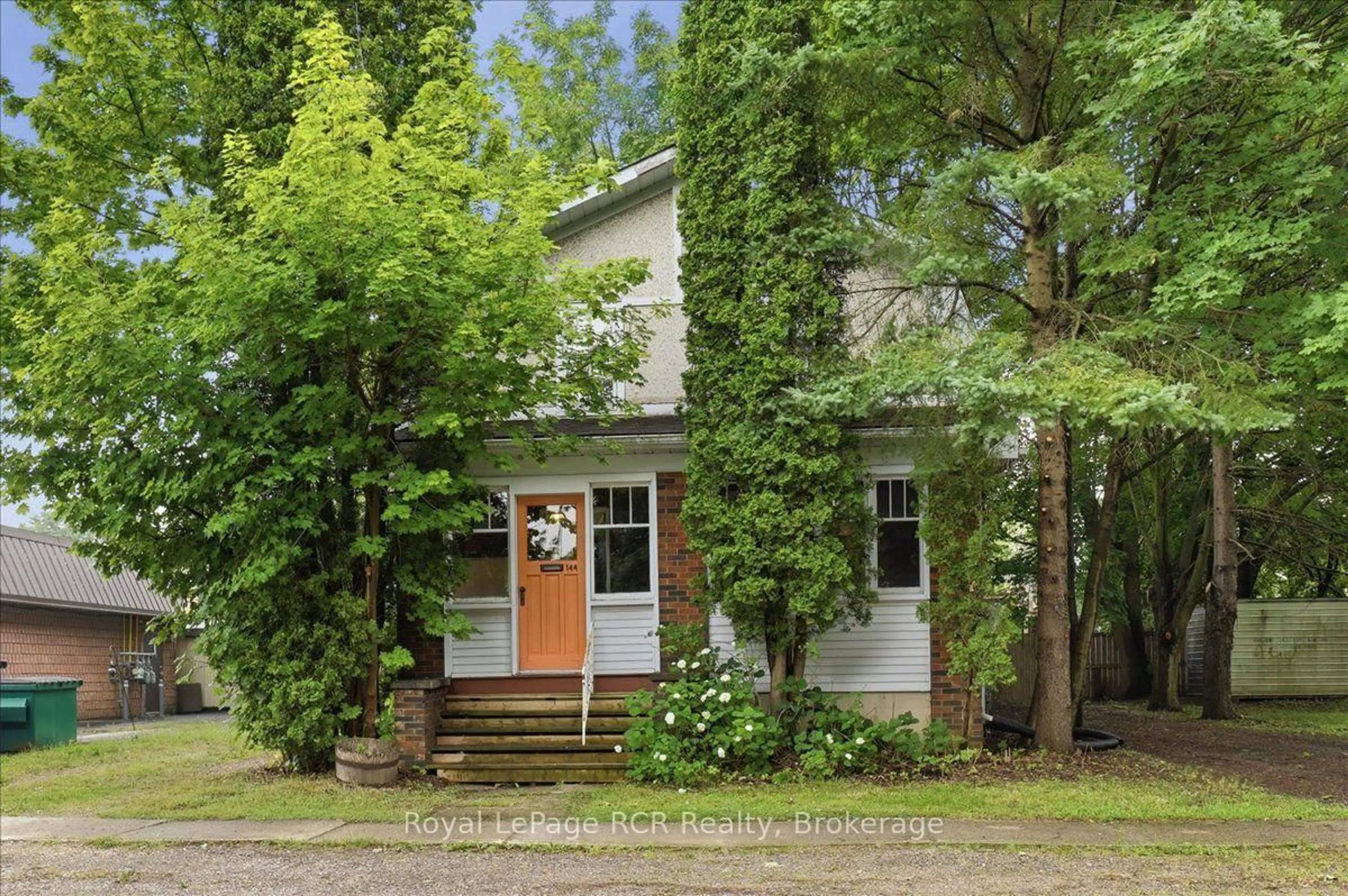 Unknown for 144 Davidson Ave, North Perth Ontario N4W 2J6