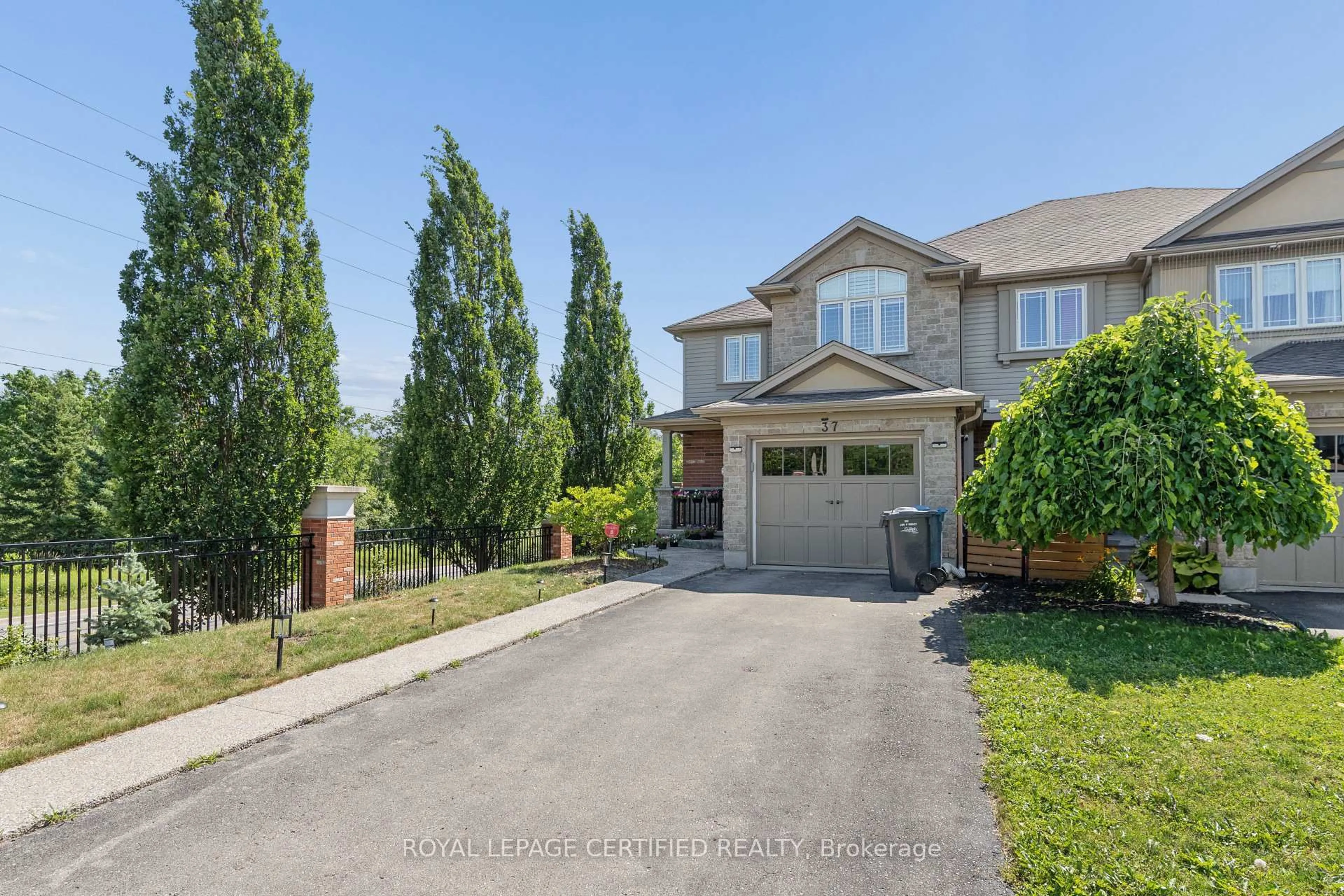 A pic from outside/outdoor area/front of a property/back of a property/a pic from drone, street for 37 Wilkie Cres, Guelph Ontario N1L 0B1
