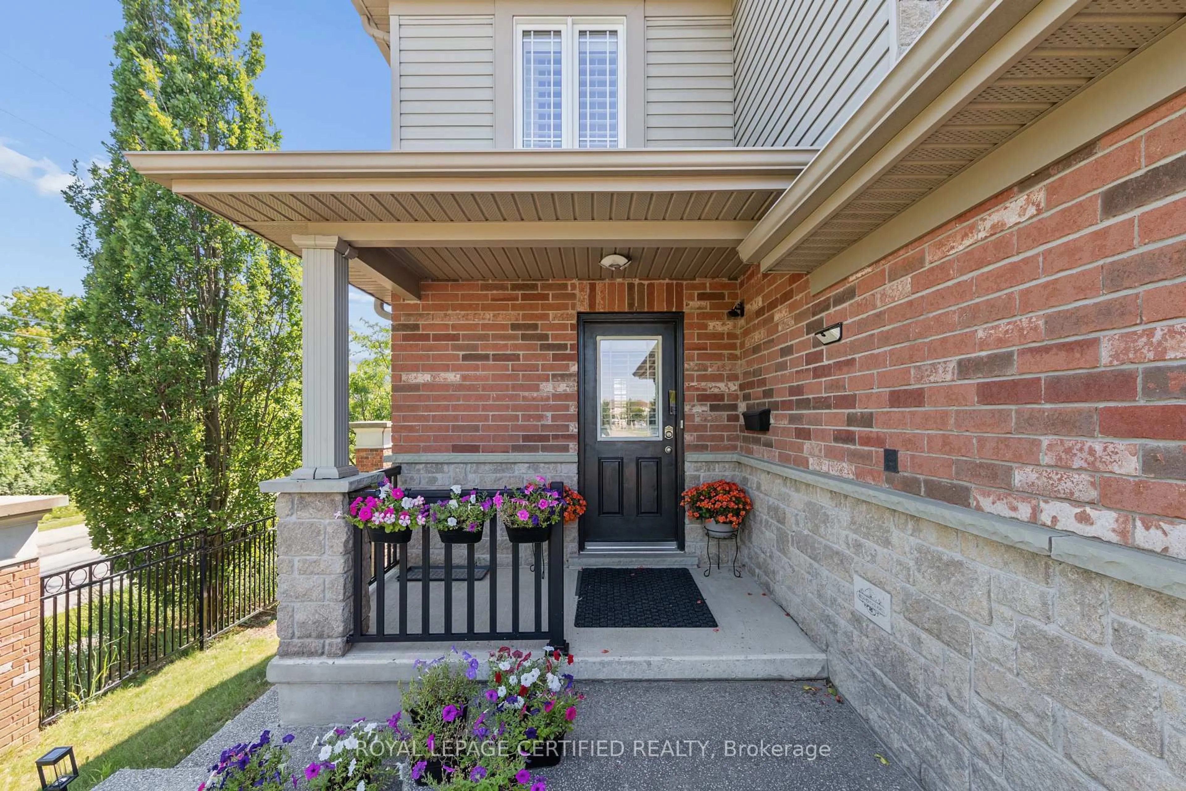 Unknown for 37 Wilkie Cres, Guelph Ontario N1L 0B1